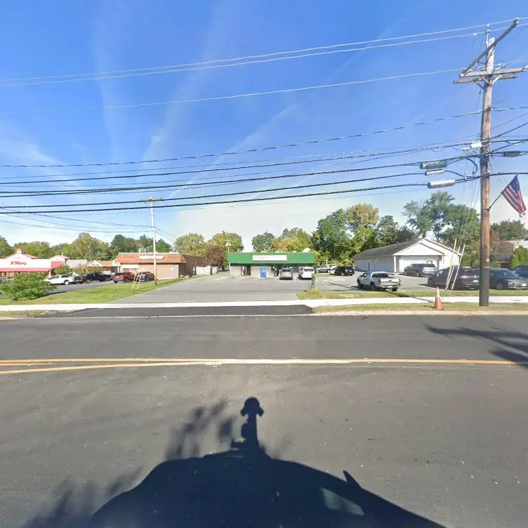 Colonial Laundromat - Image 1