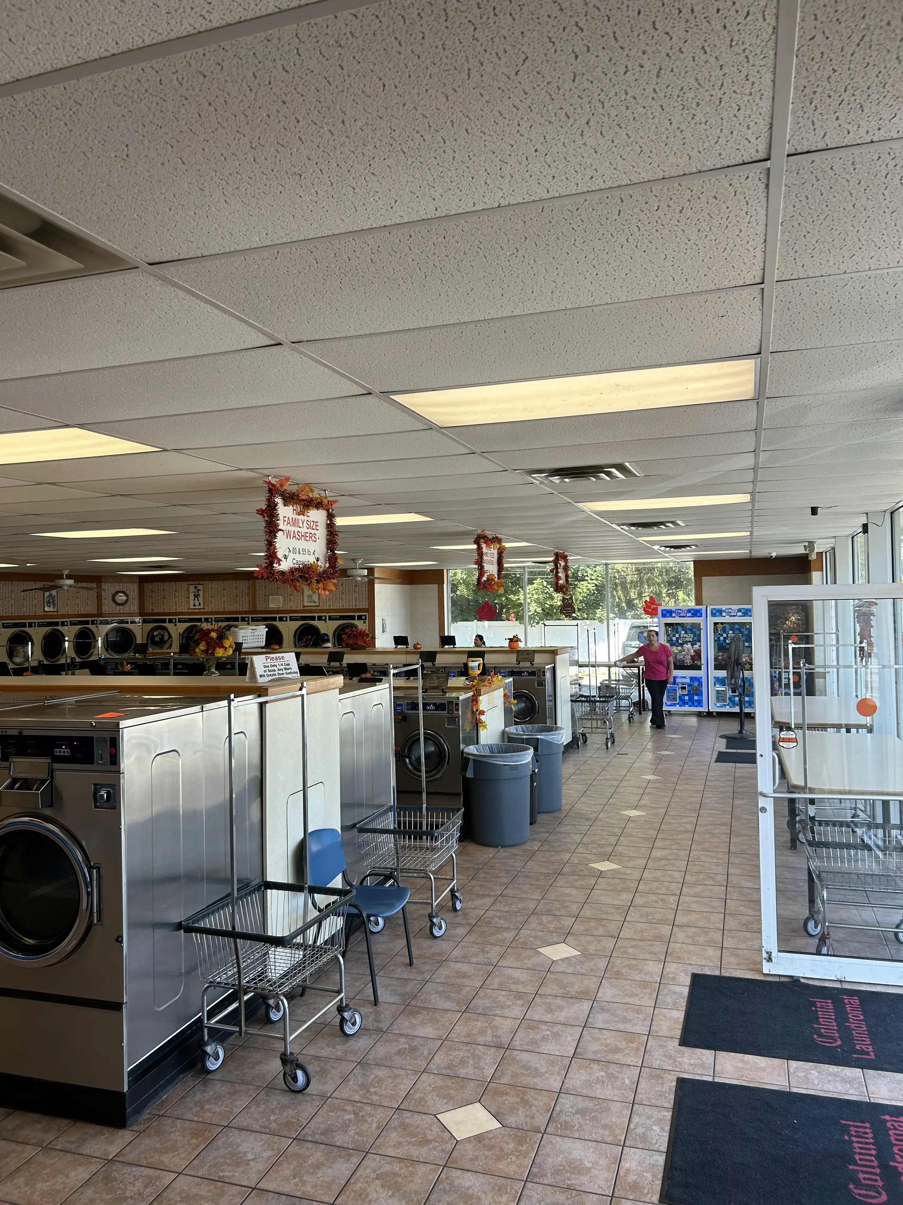 Colonial Laundromat thumbnail 2