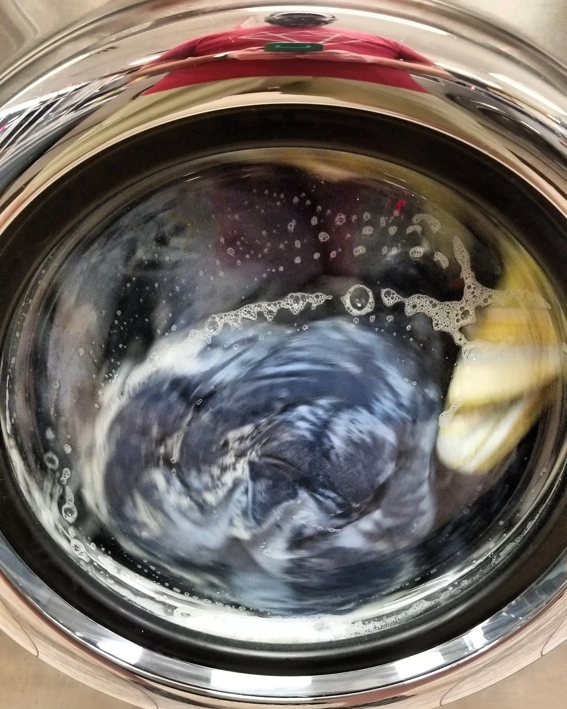 Colonial Laundromat thumbnail 8