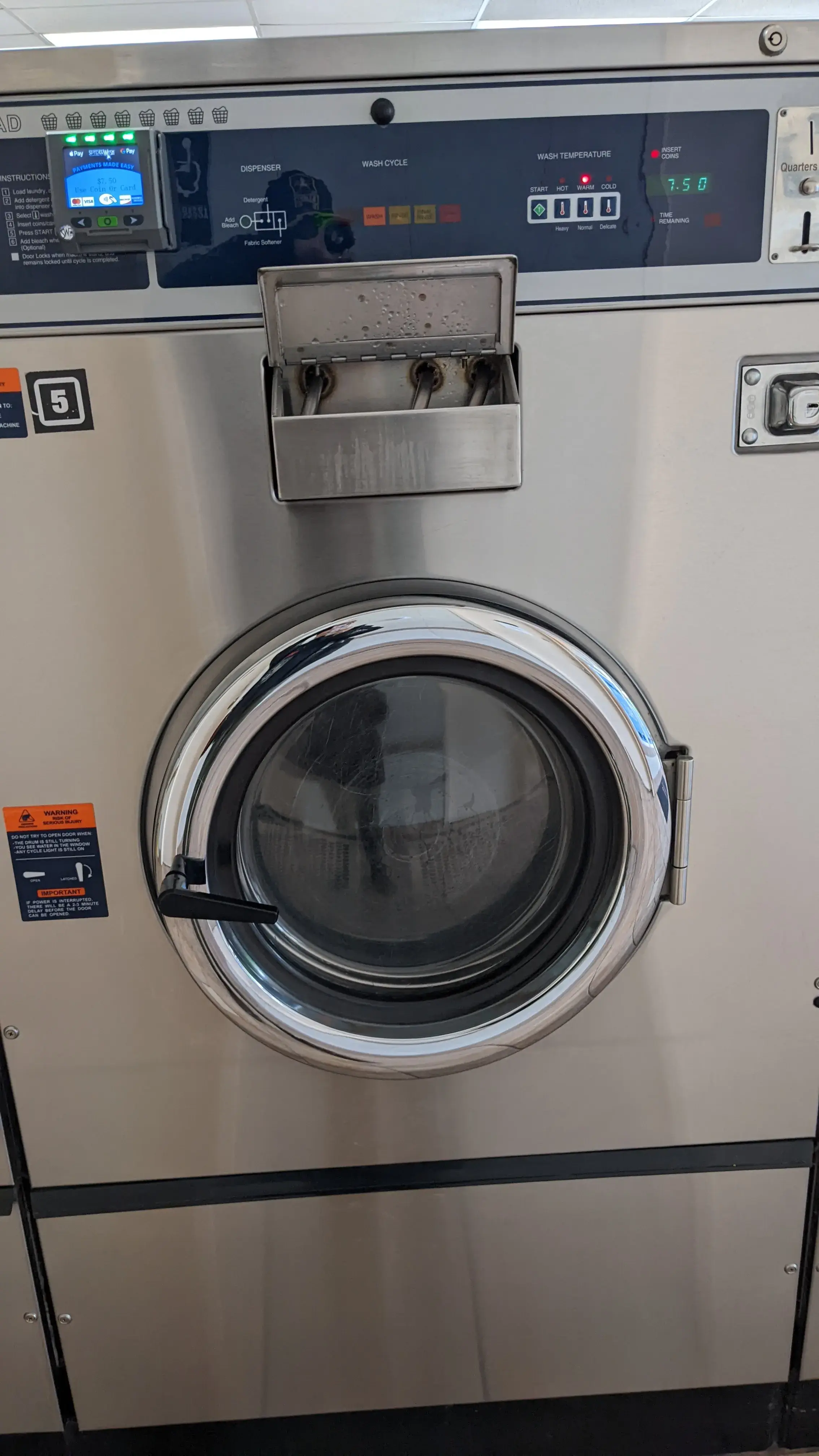 Colonial Laundromat - Image 11