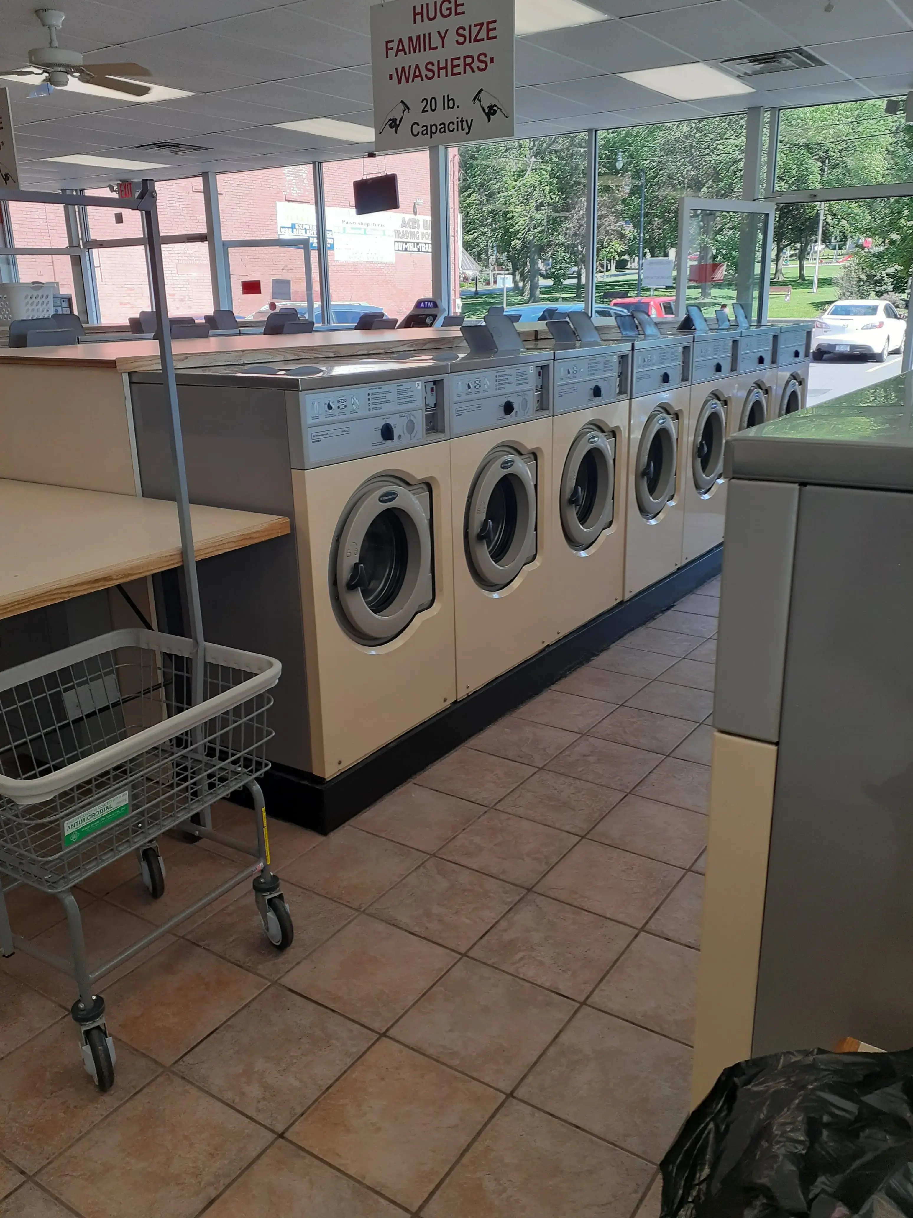 Colonial Laundromat - Image 1