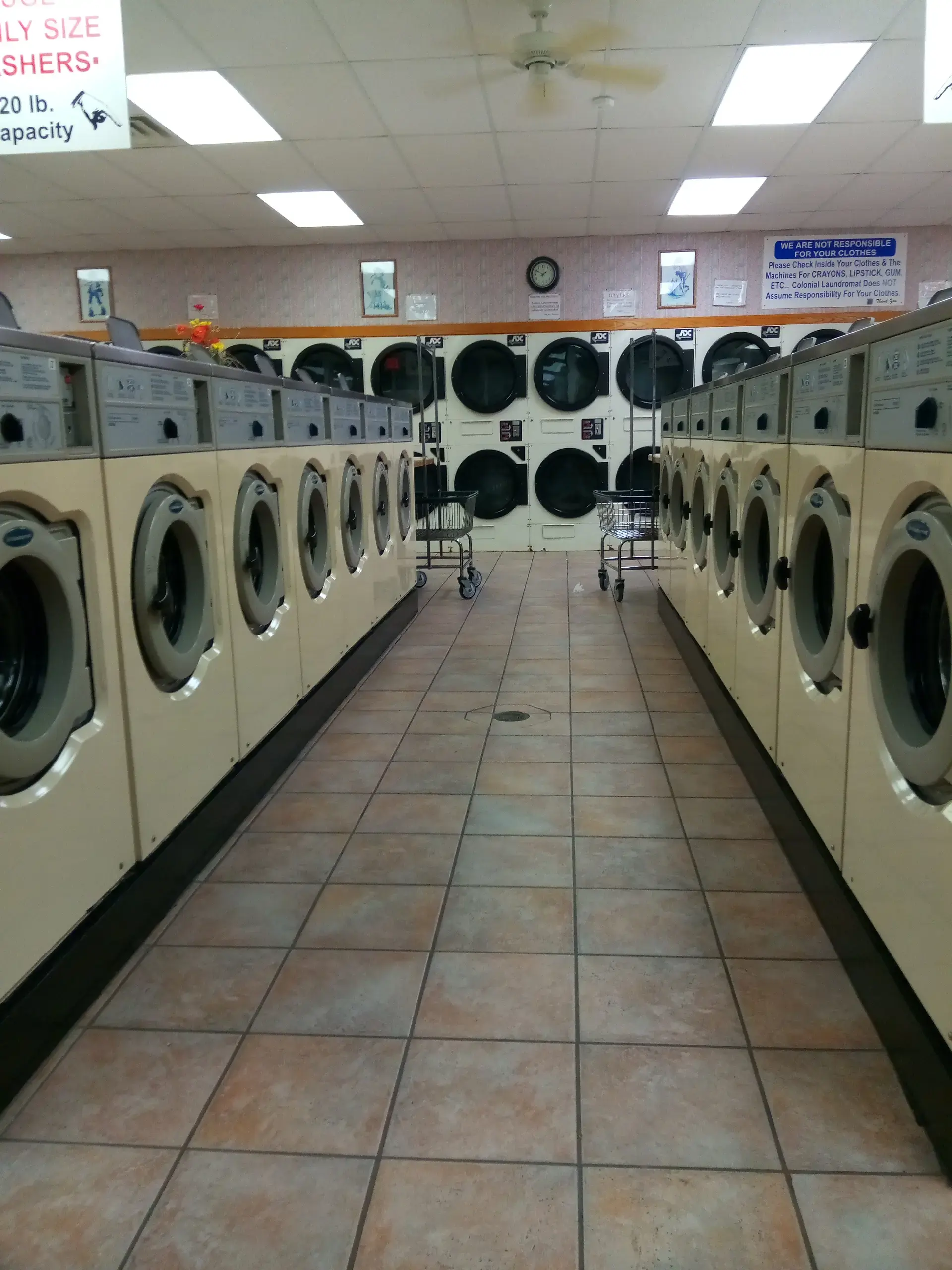 Colonial Laundromat thumbnail 7