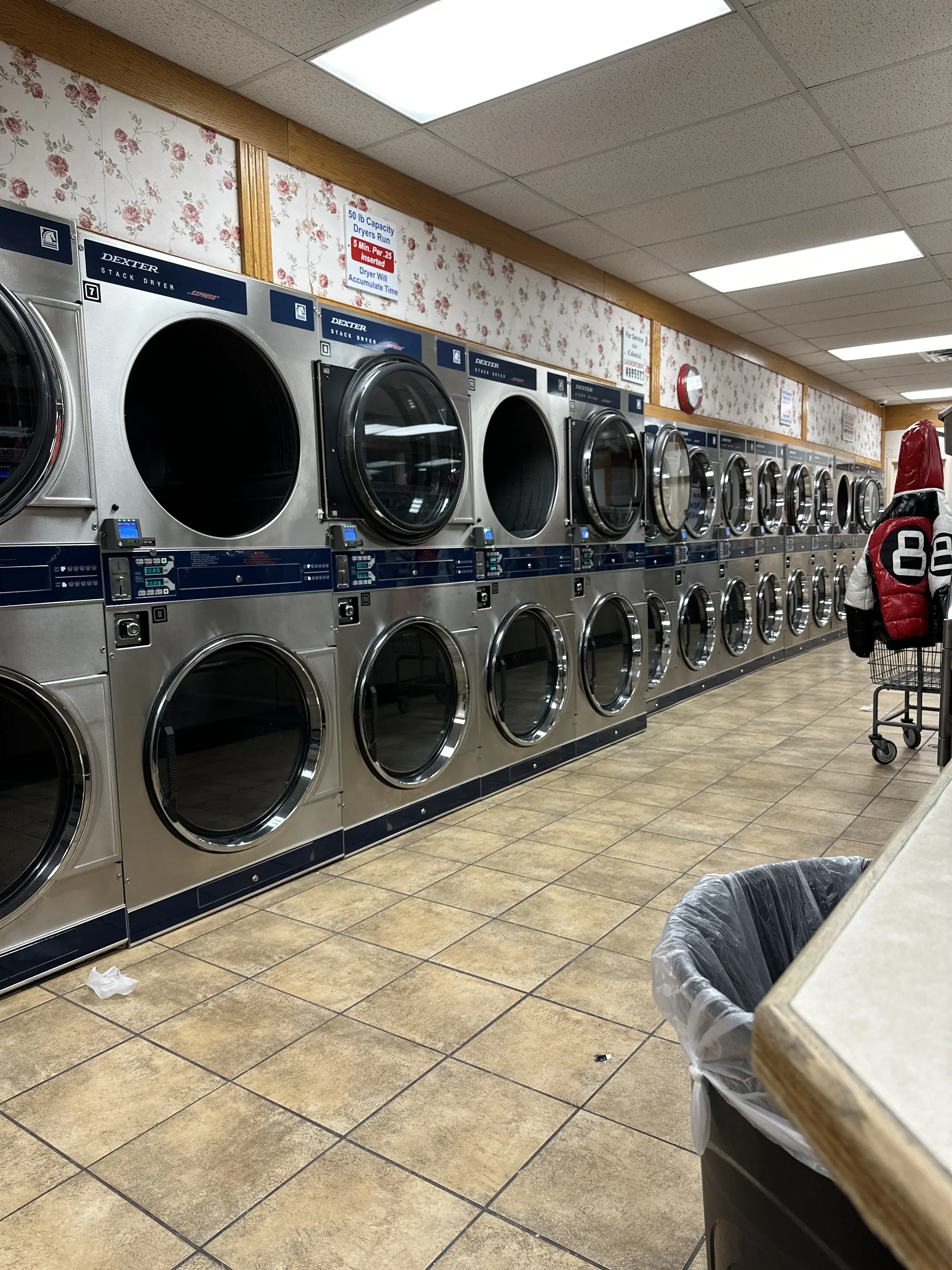 Colonial Laundromat thumbnail 3