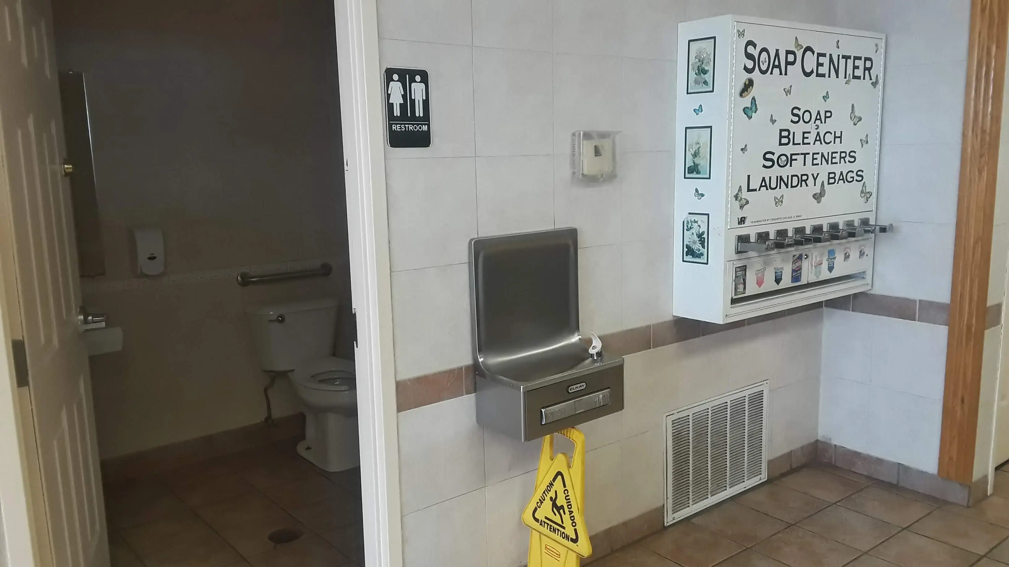 Colonial Laundromat thumbnail 13