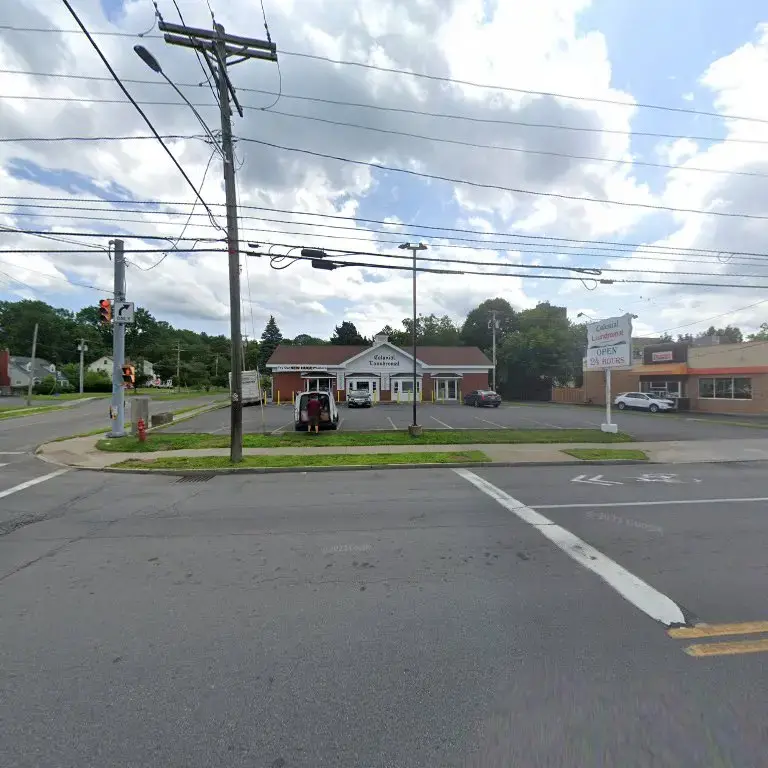 Colonial Laundromat thumbnail 5