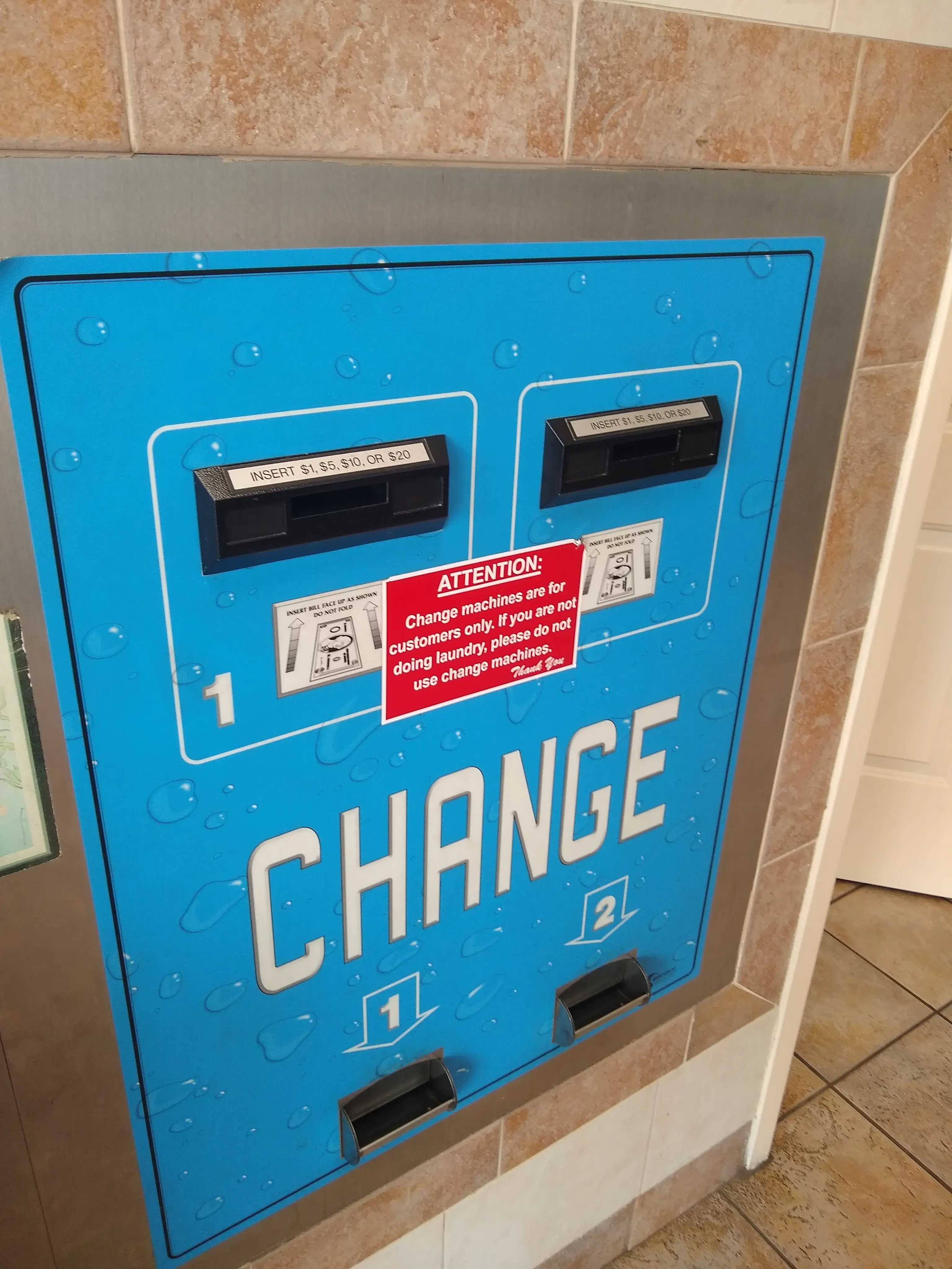 Colonial Laundromat - Image 9