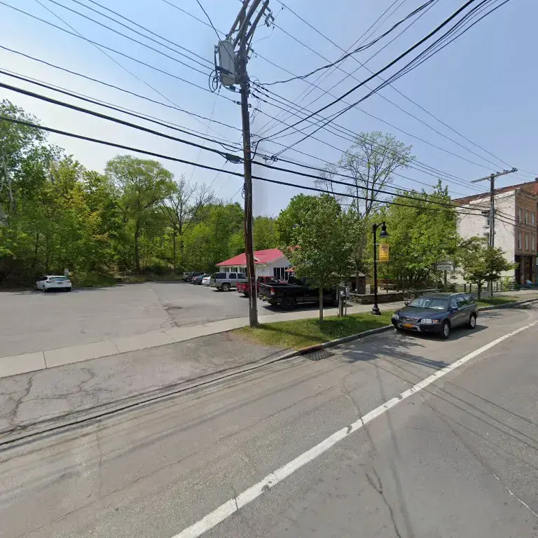 Colonial Laundromat thumbnail 12