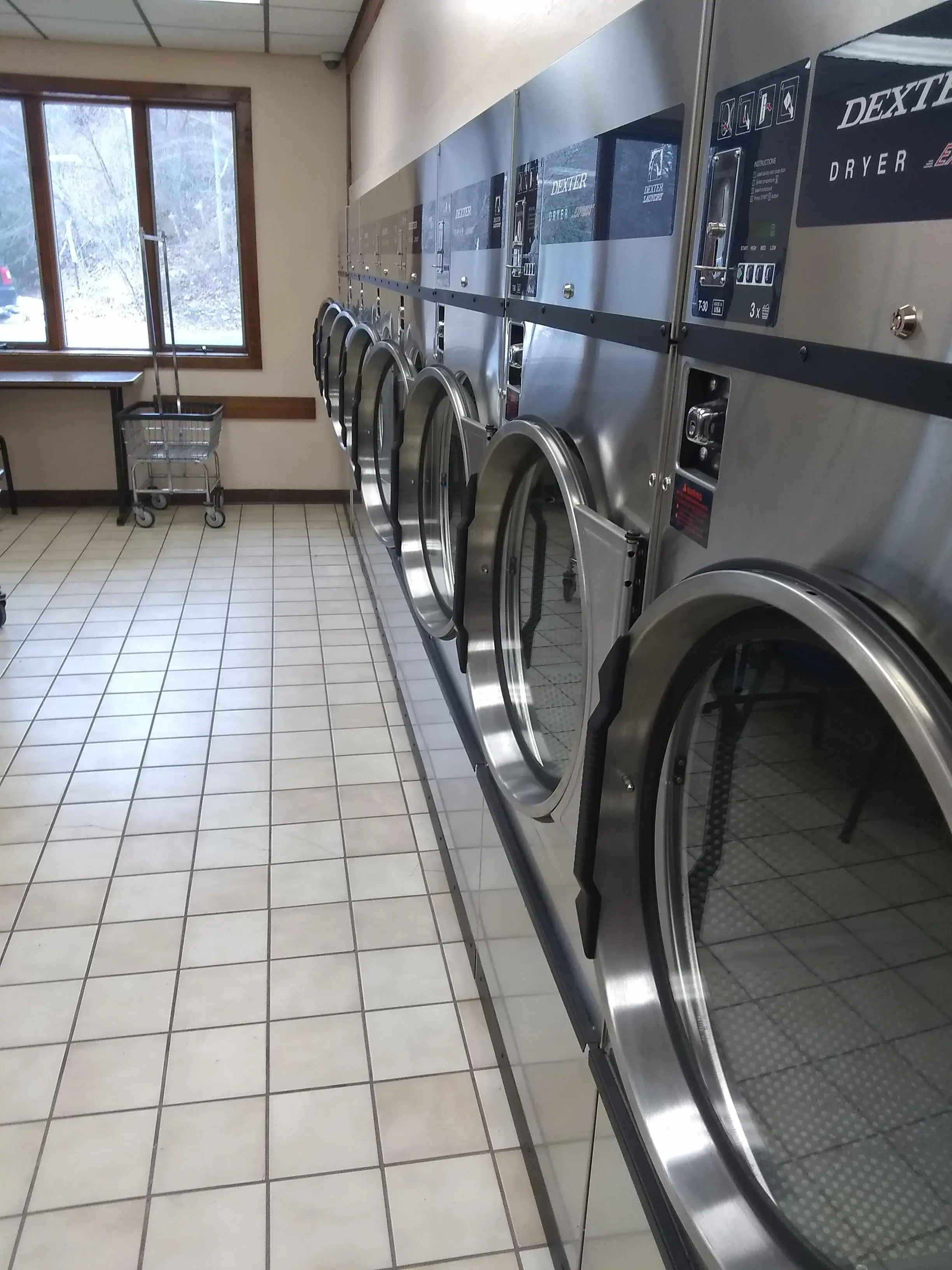 Colonial Laundromat - Image 2