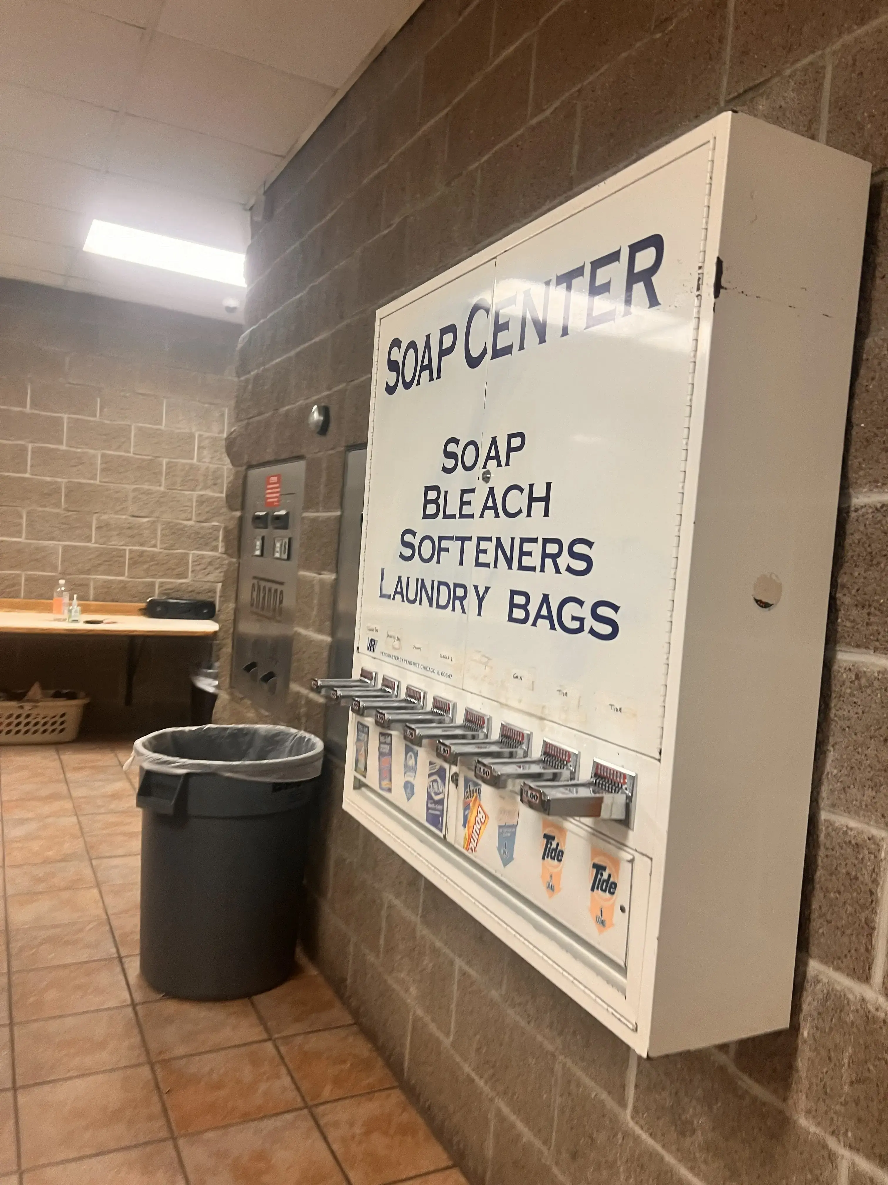 Colonial Laundromat - Image 6