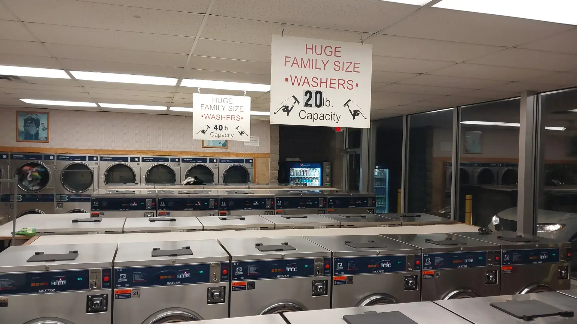 Colonial Laundromat - Image 15