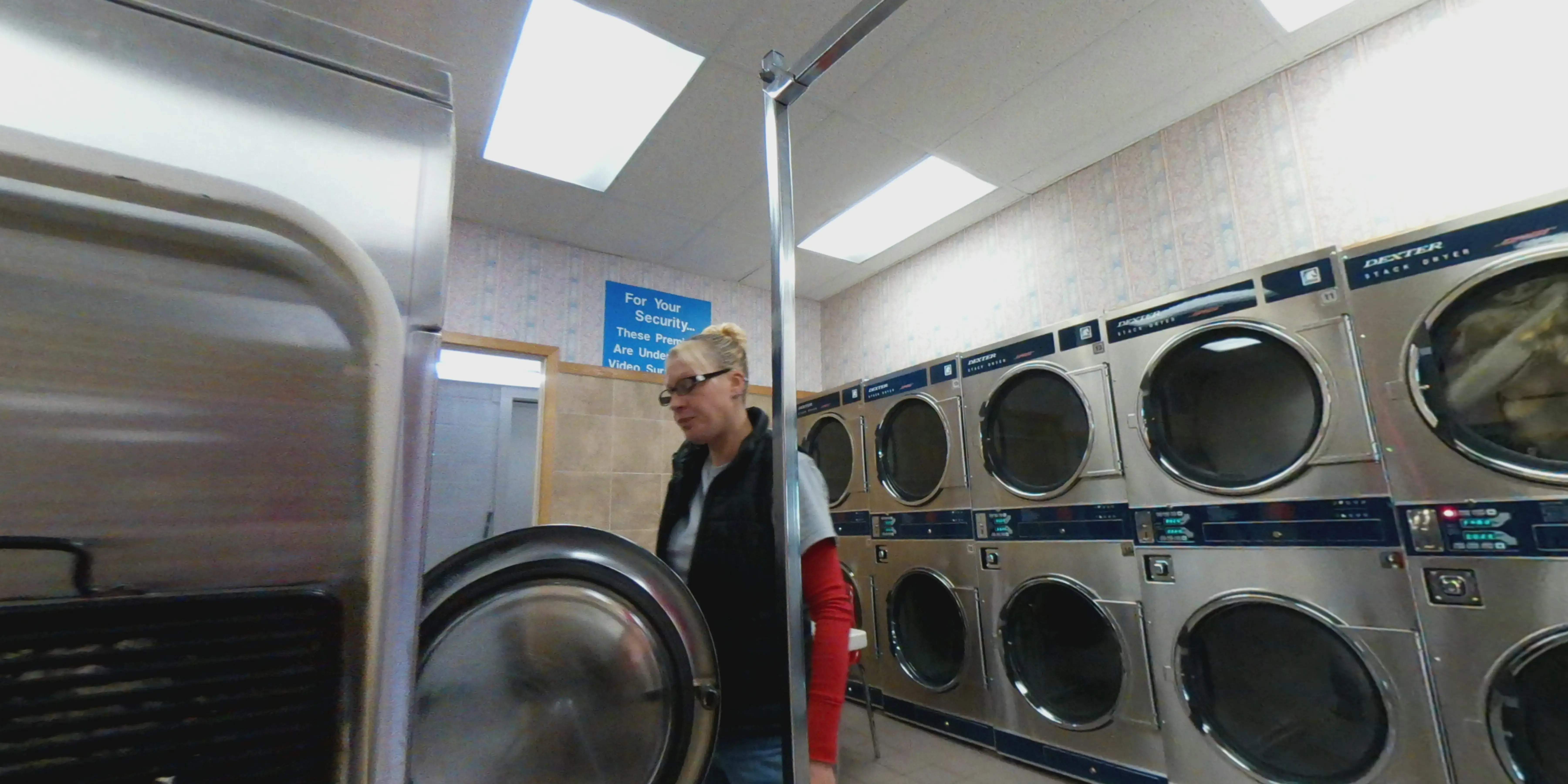 Colonial Laundromat thumbnail 14