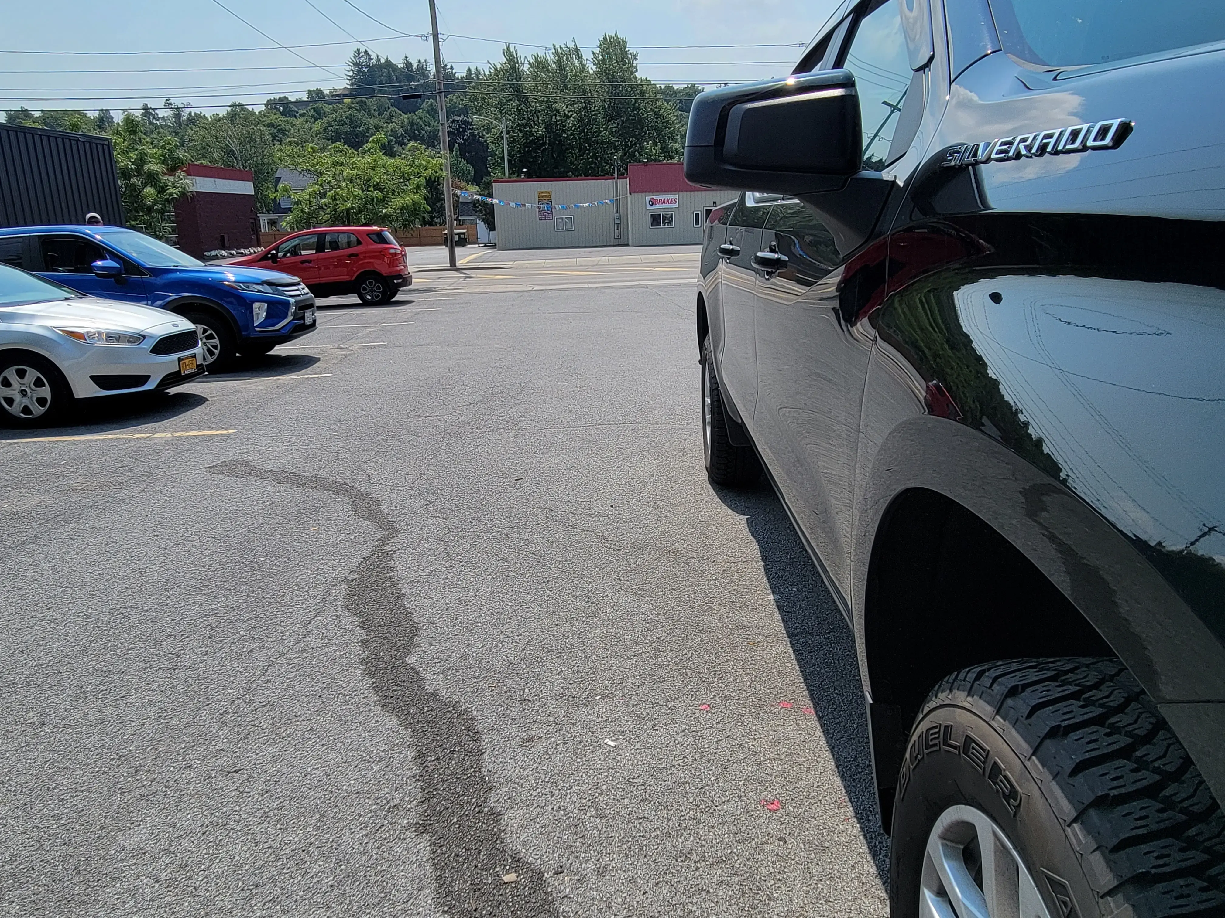 Colonial Laundromat thumbnail 5