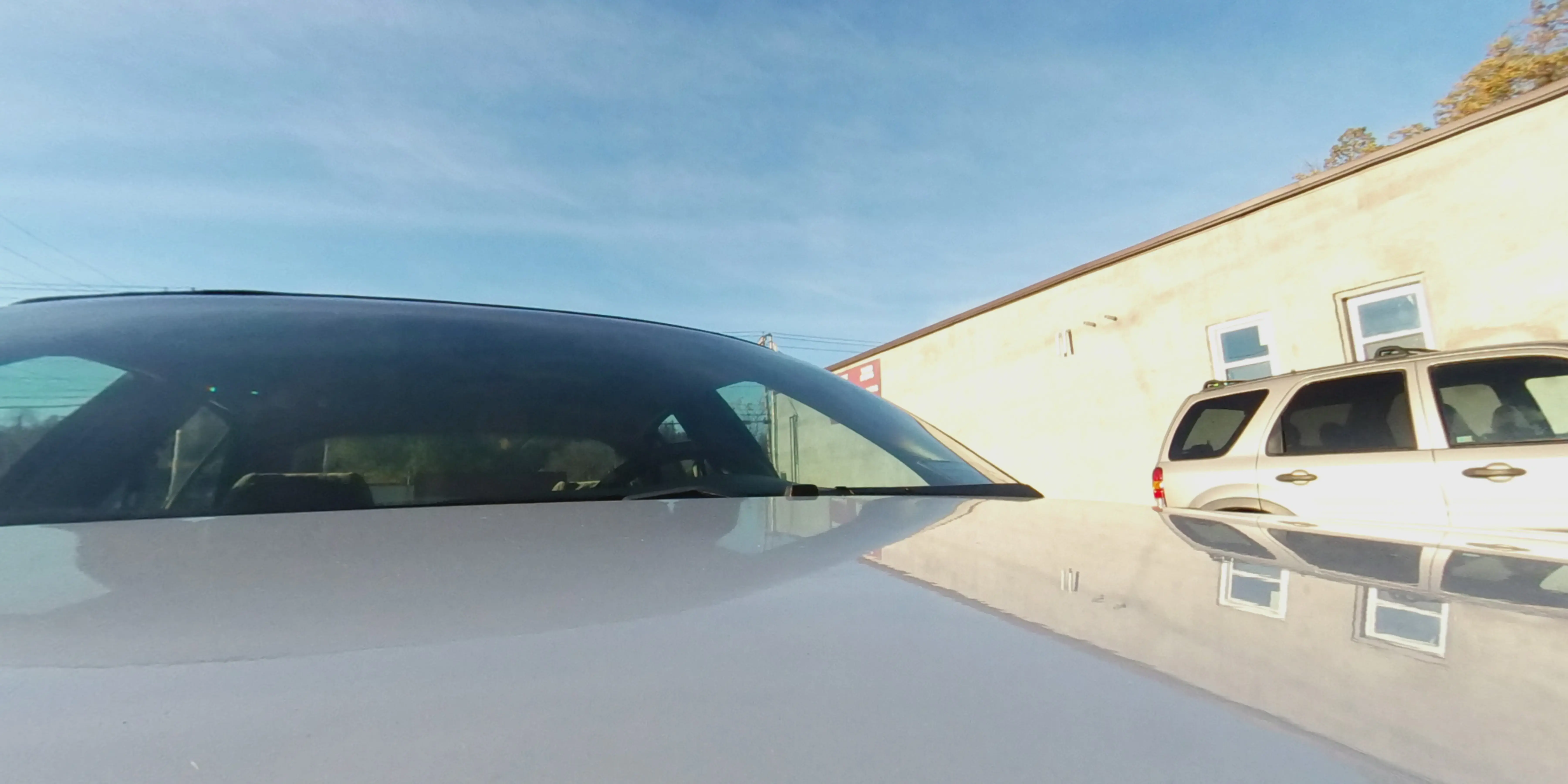 Colonial Laundromat thumbnail 4