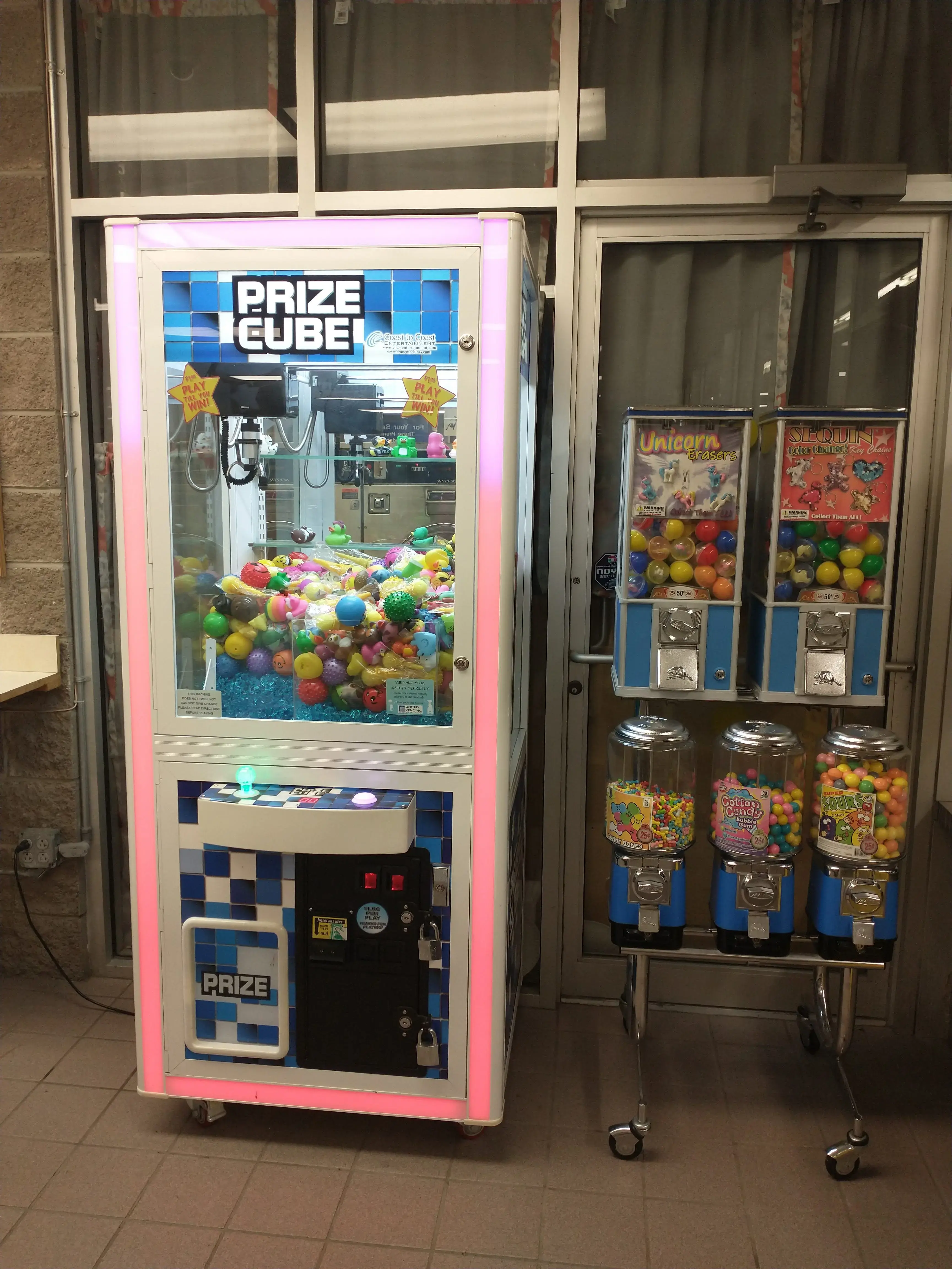 Colonial Laundromat - Image 12