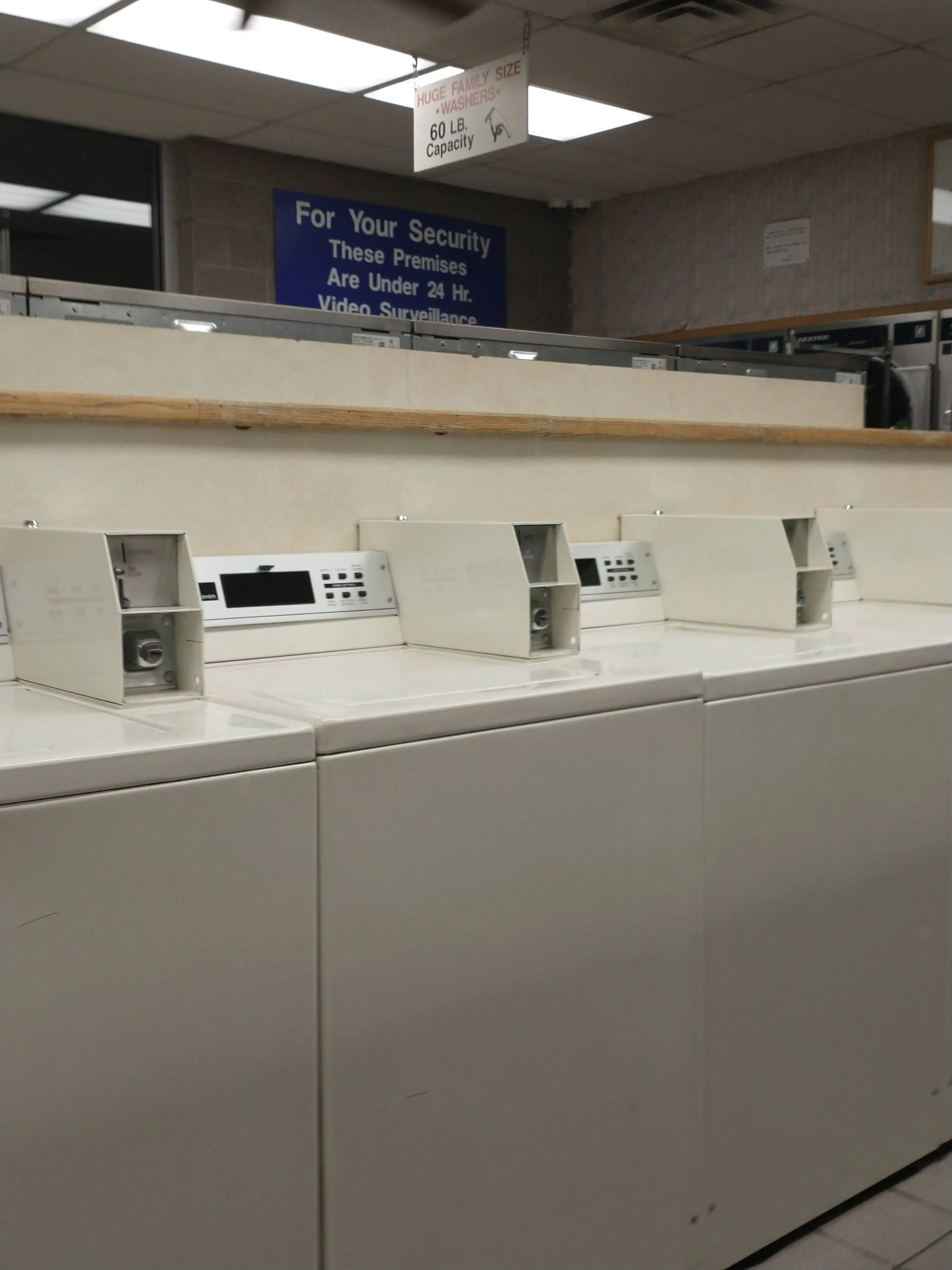 Colonial Laundromat thumbnail 13