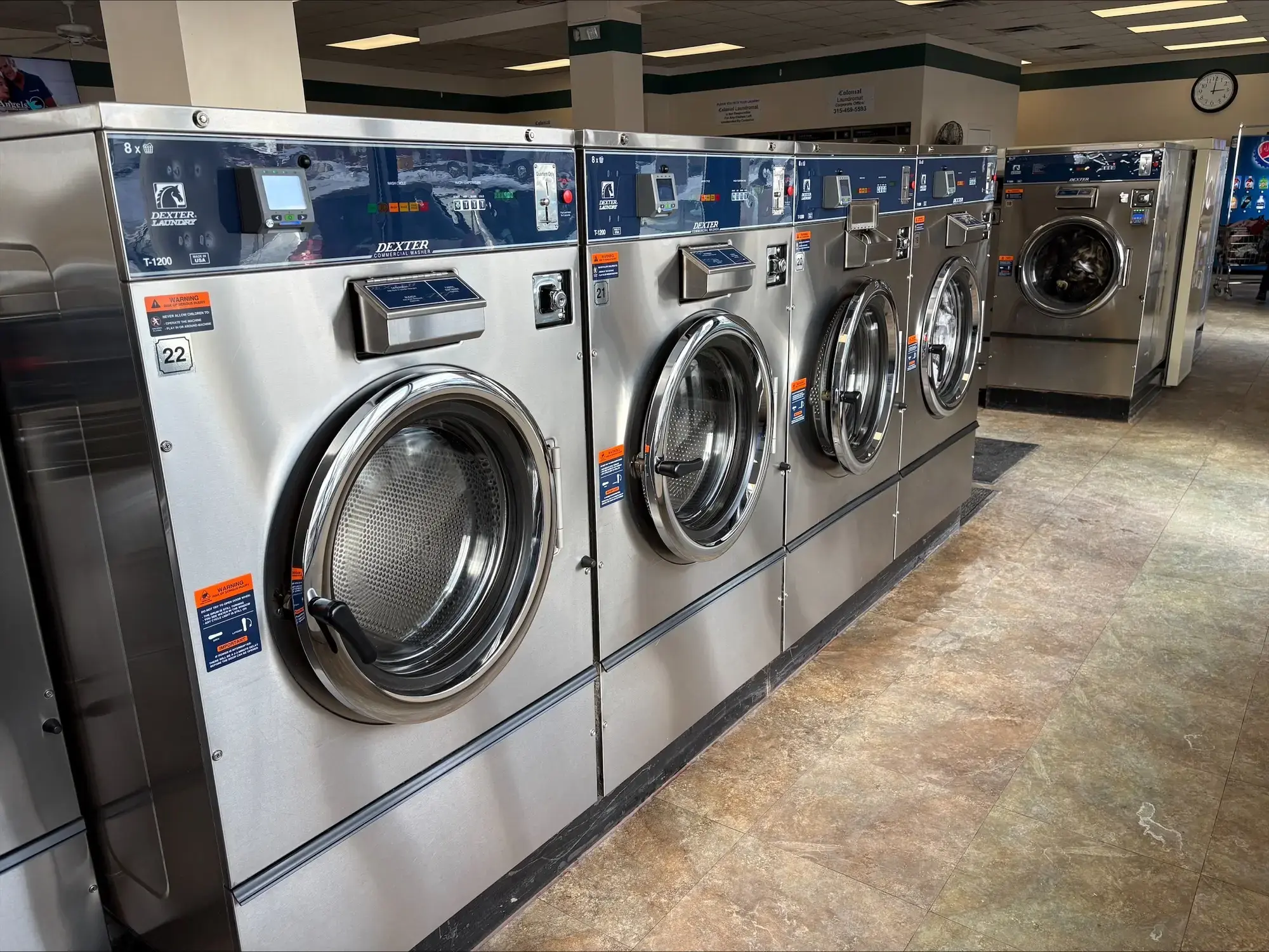 Colonial Laundromat thumbnail 8