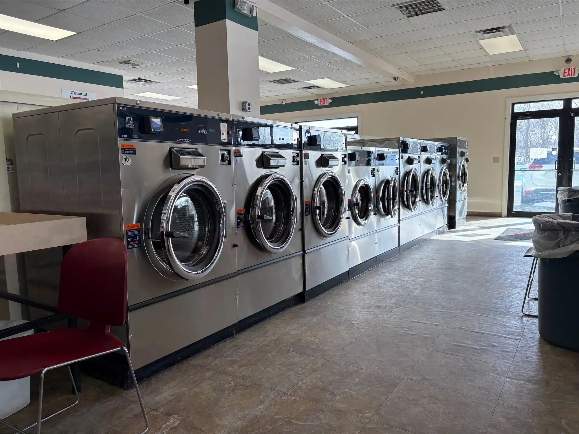 Colonial Laundromat thumbnail 14