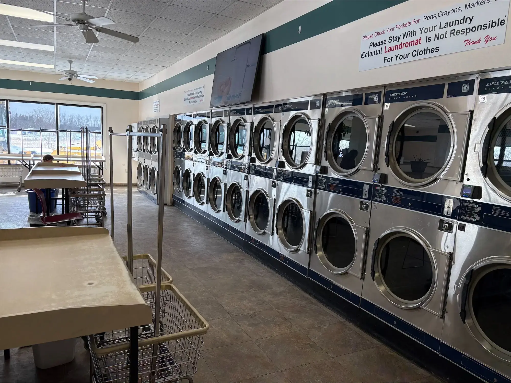 Colonial Laundromat thumbnail 6