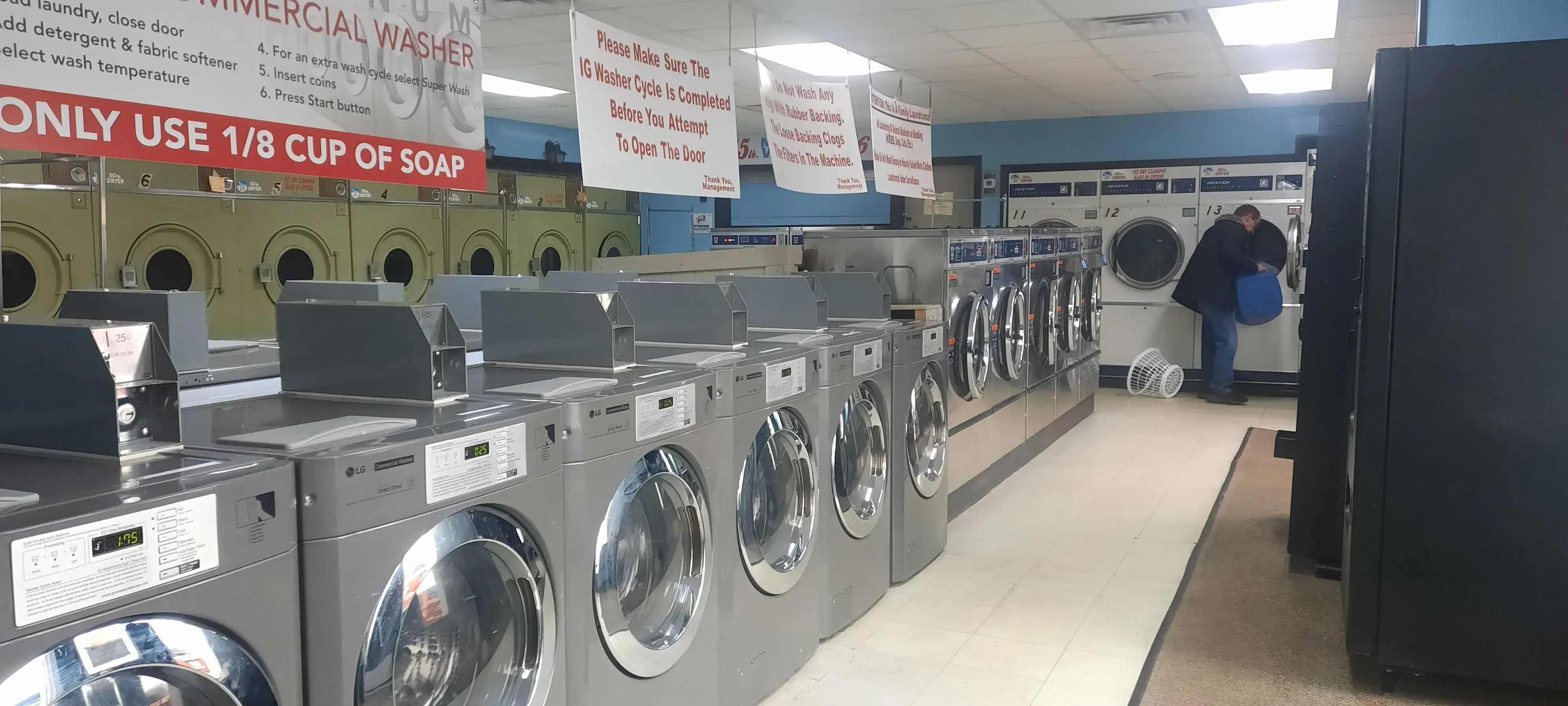 Colonial Laundromat - Image 16