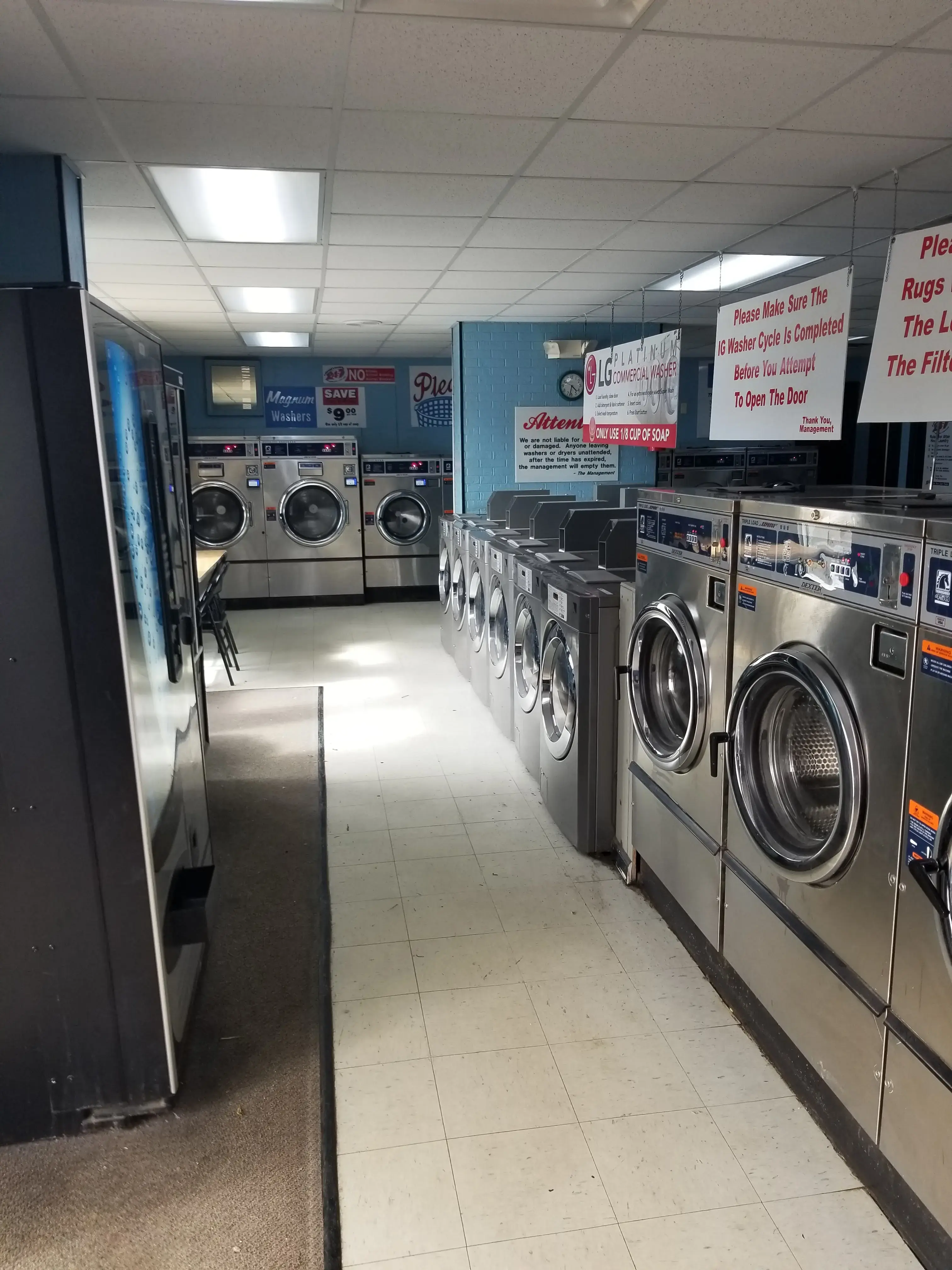 Colonial Laundromat thumbnail 12