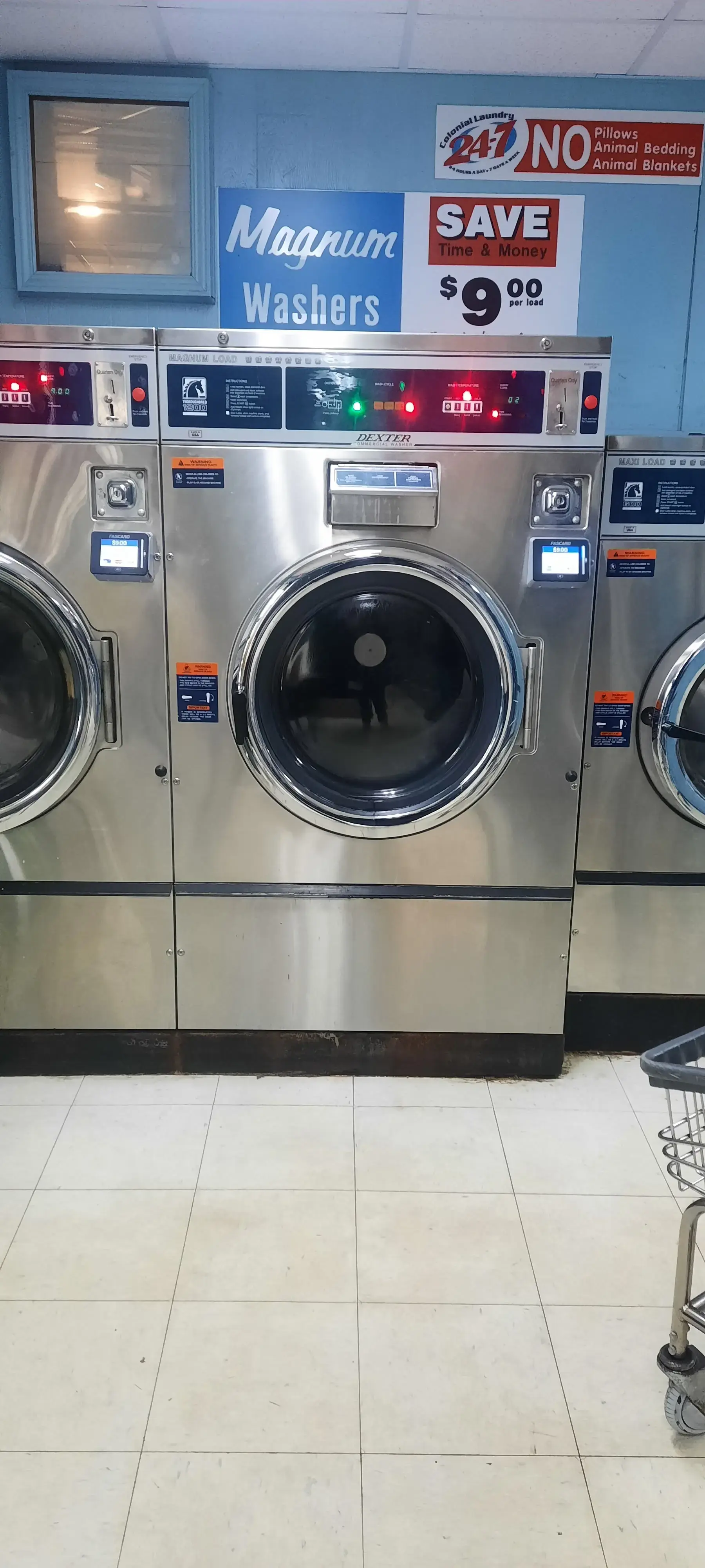 Colonial Laundromat - Image 10