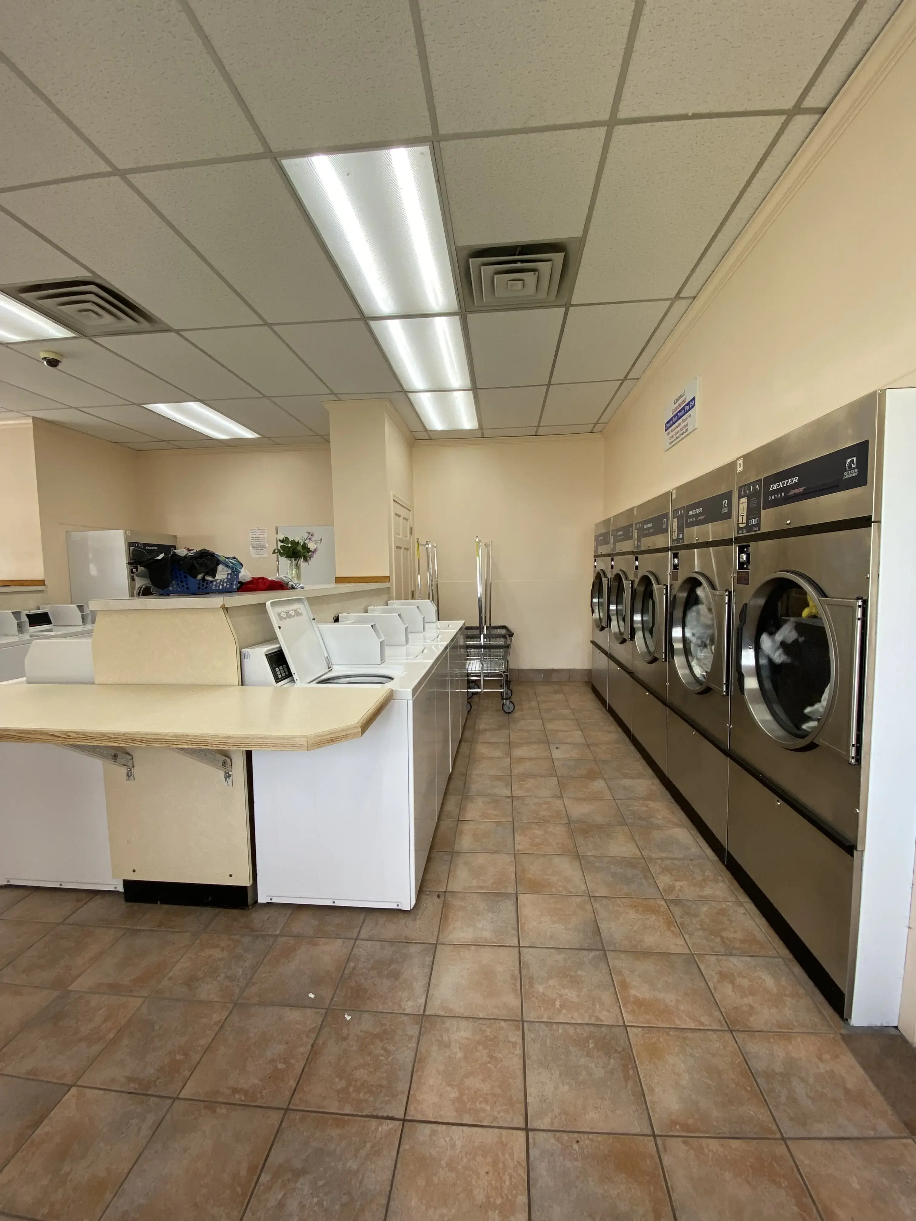 Colonial Laundromats thumbnail 16