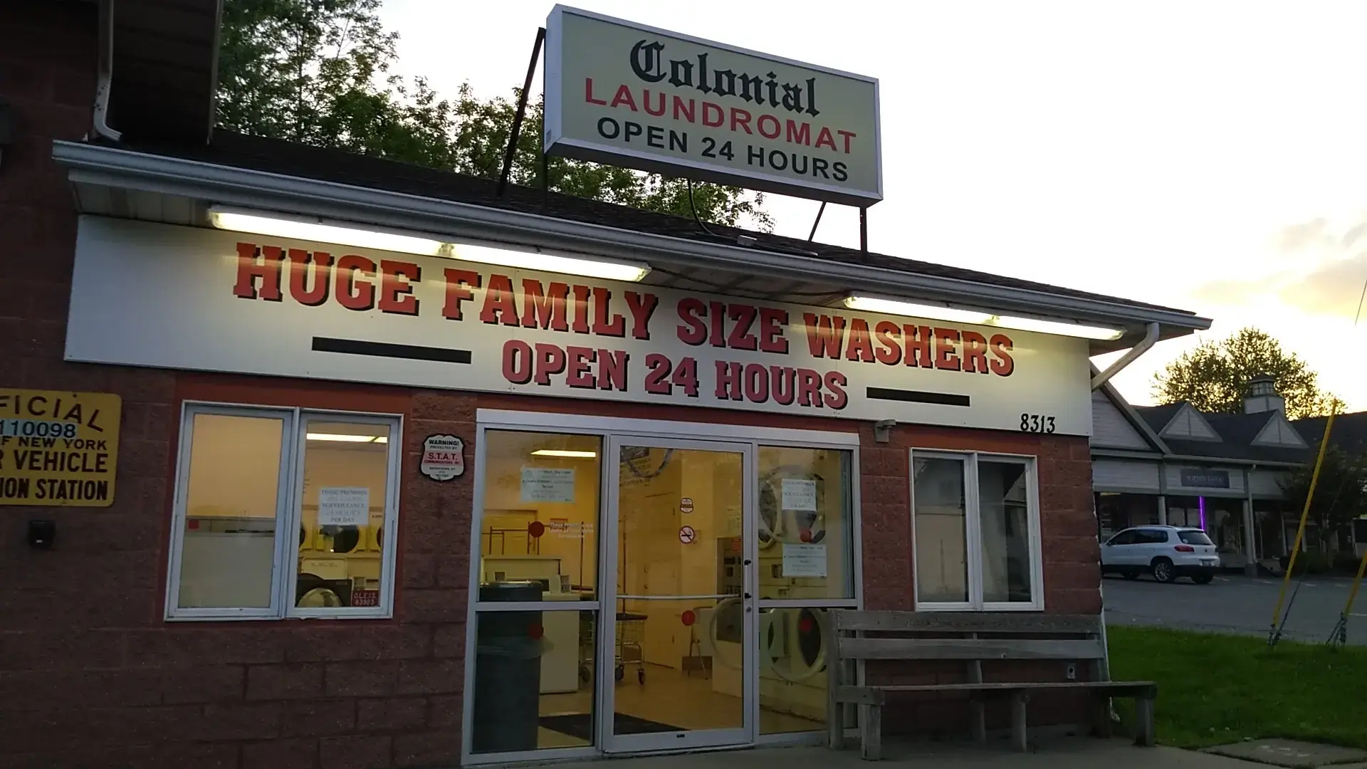 Colonial Laundromats thumbnail 4