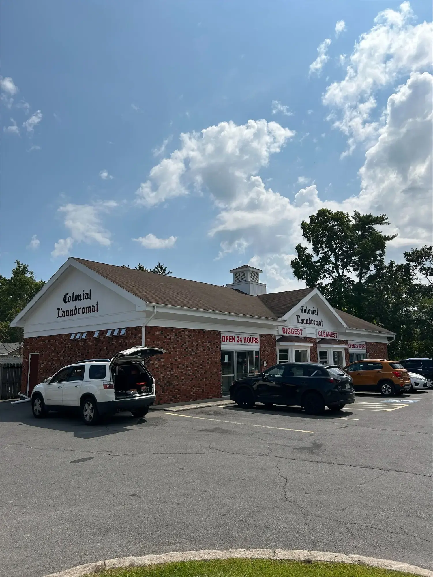 Colonial Laundromats thumbnail 2