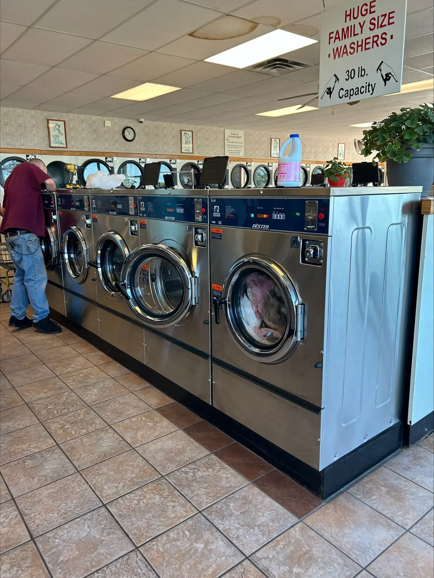 Colonial Laundromats thumbnail 2