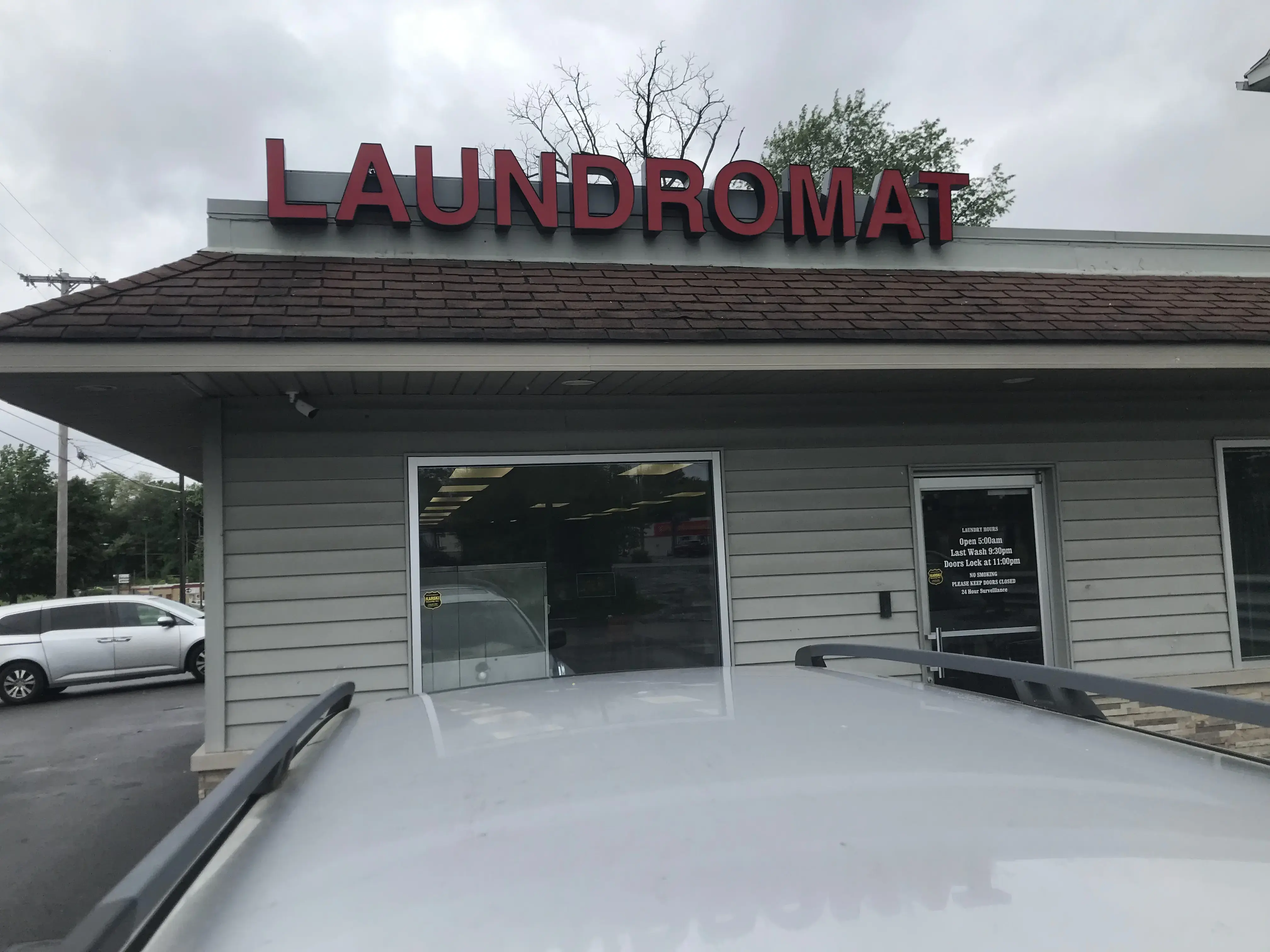 Colonial Laundry - Image 2
