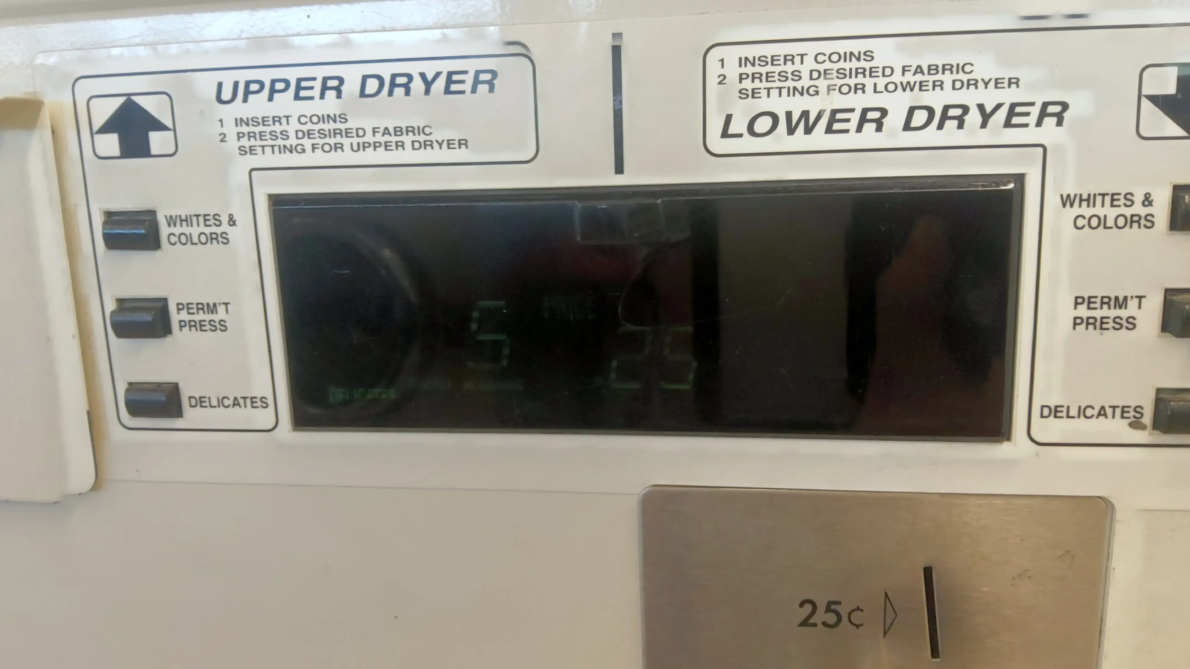 Colonie Laundromat thumbnail 11