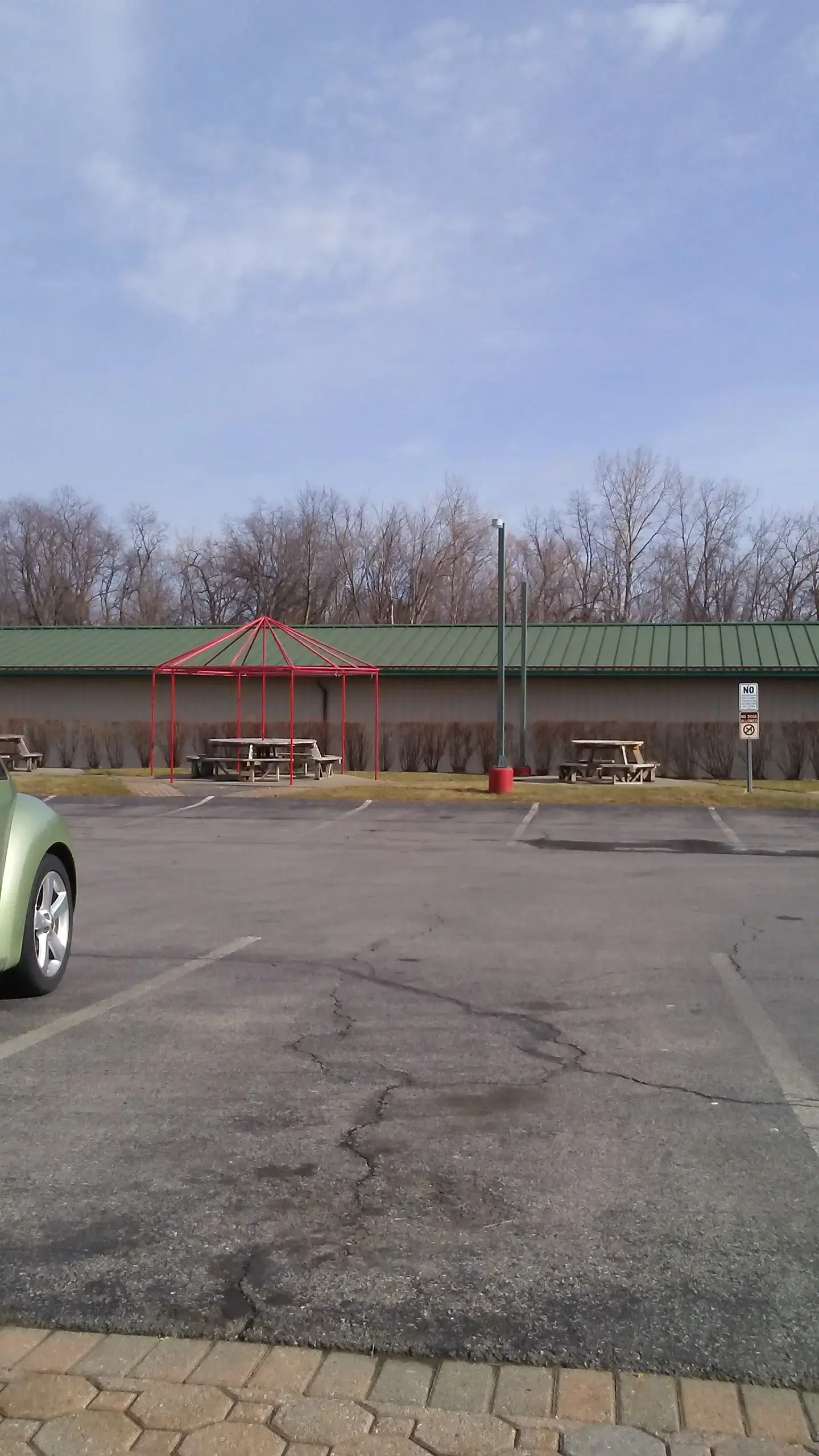 Colonie Laundromat thumbnail 12