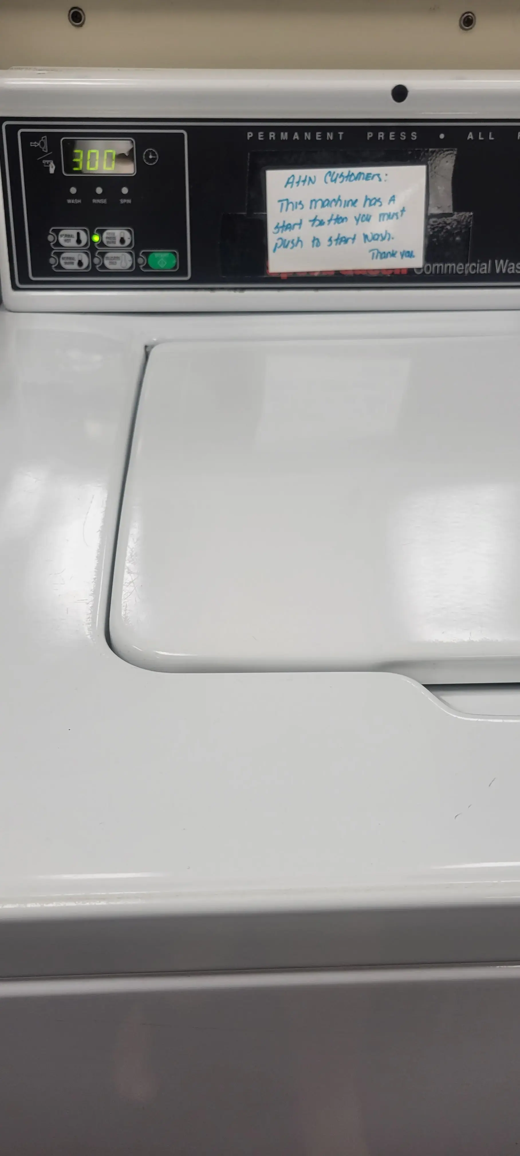 Colony Dry Cleaners And Laundromat - Image 12