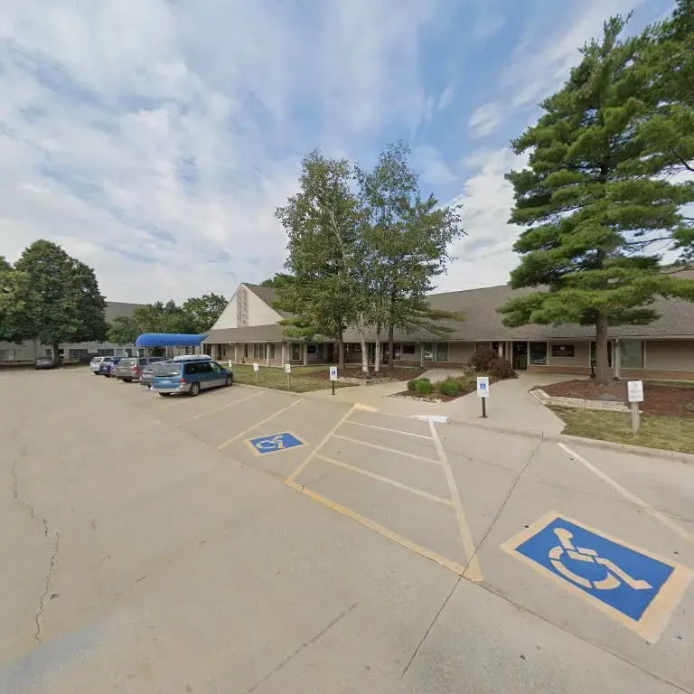 Colony Square Cleaners - Image 1