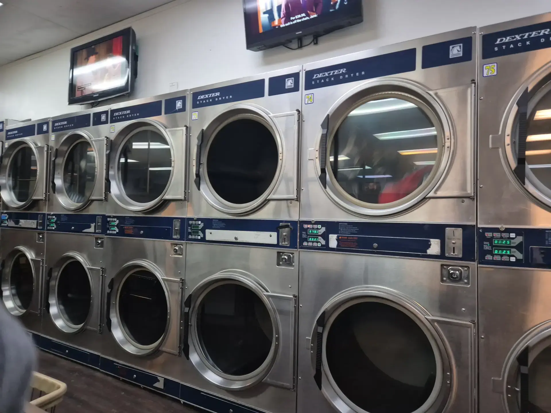 ColorBright Laundry - Image 2