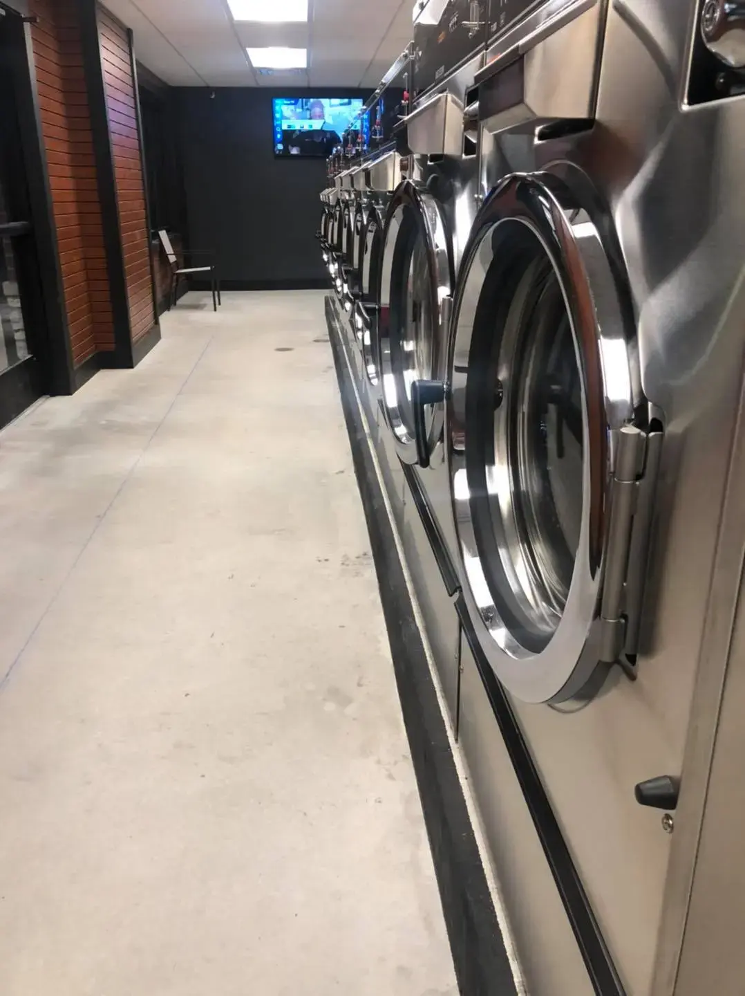 Columbia Laundry thumbnail 7