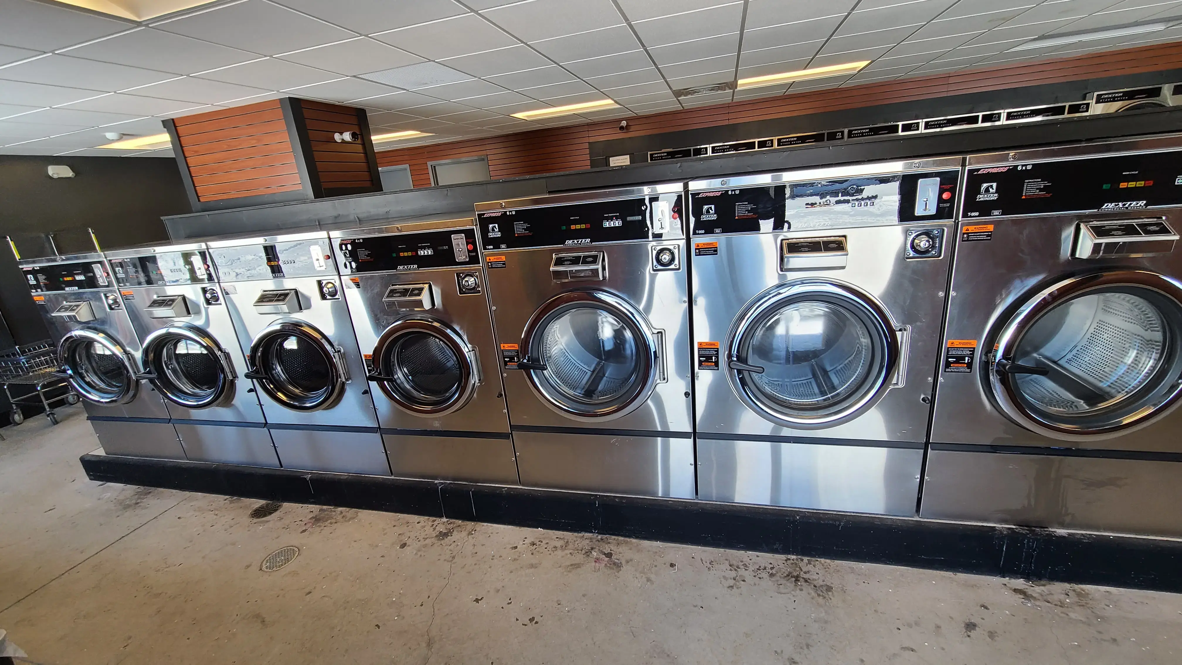 Columbia Laundry - Image 2