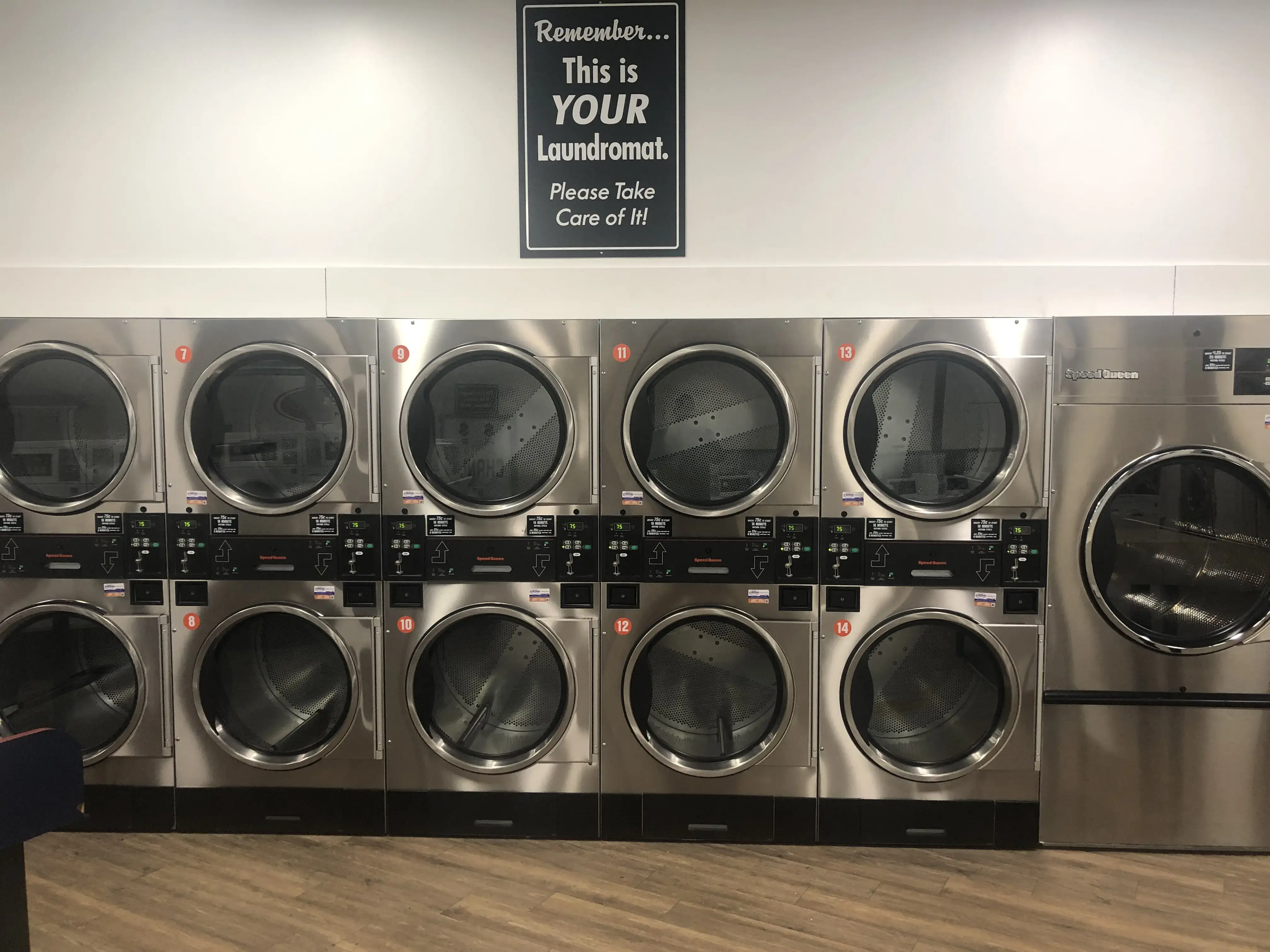 Columbus Express Laundry and Wash and Fold - Image 15