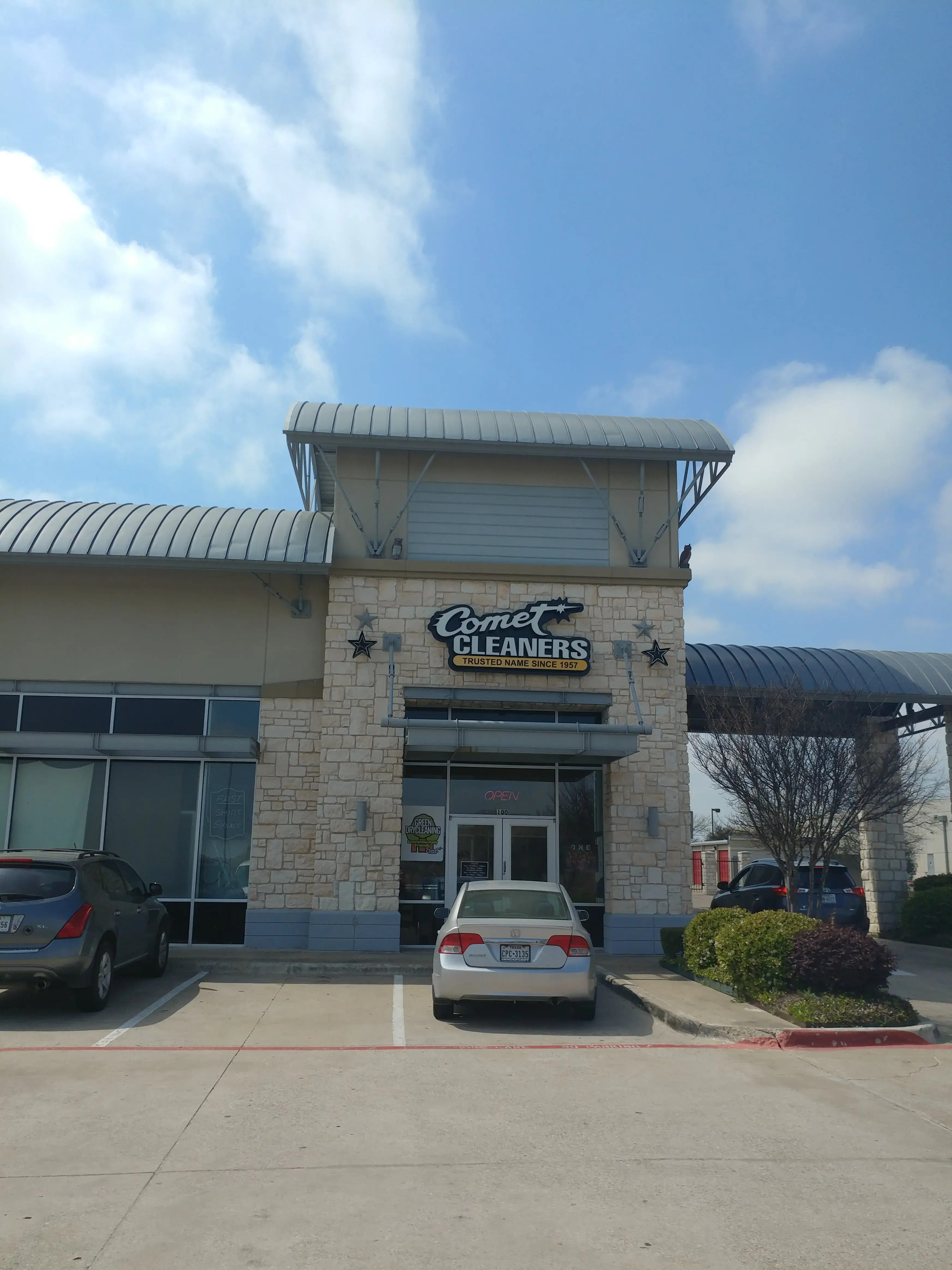 Comet Cleaners - Image 2