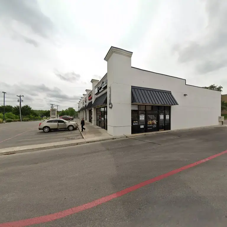 Comet Cleaners and Laundry San Antonio - Image 28