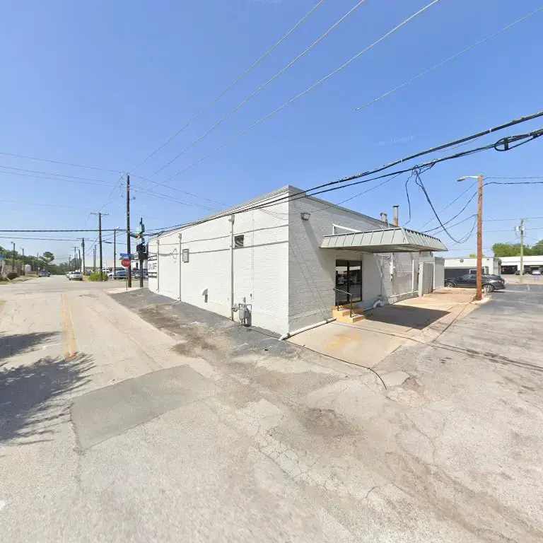 Comet Cleaners - Image 7