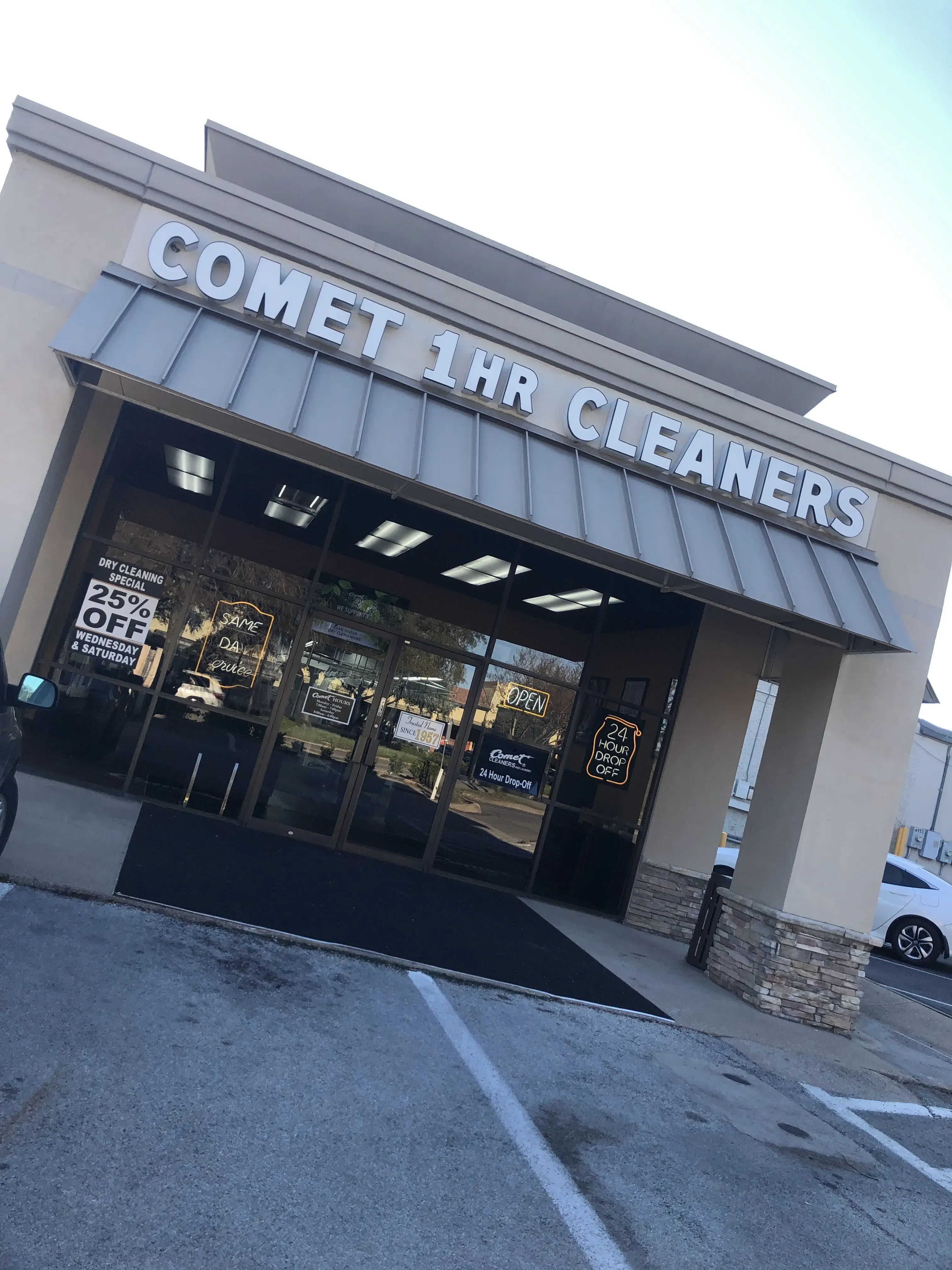 Comet Cleaners - Image 2