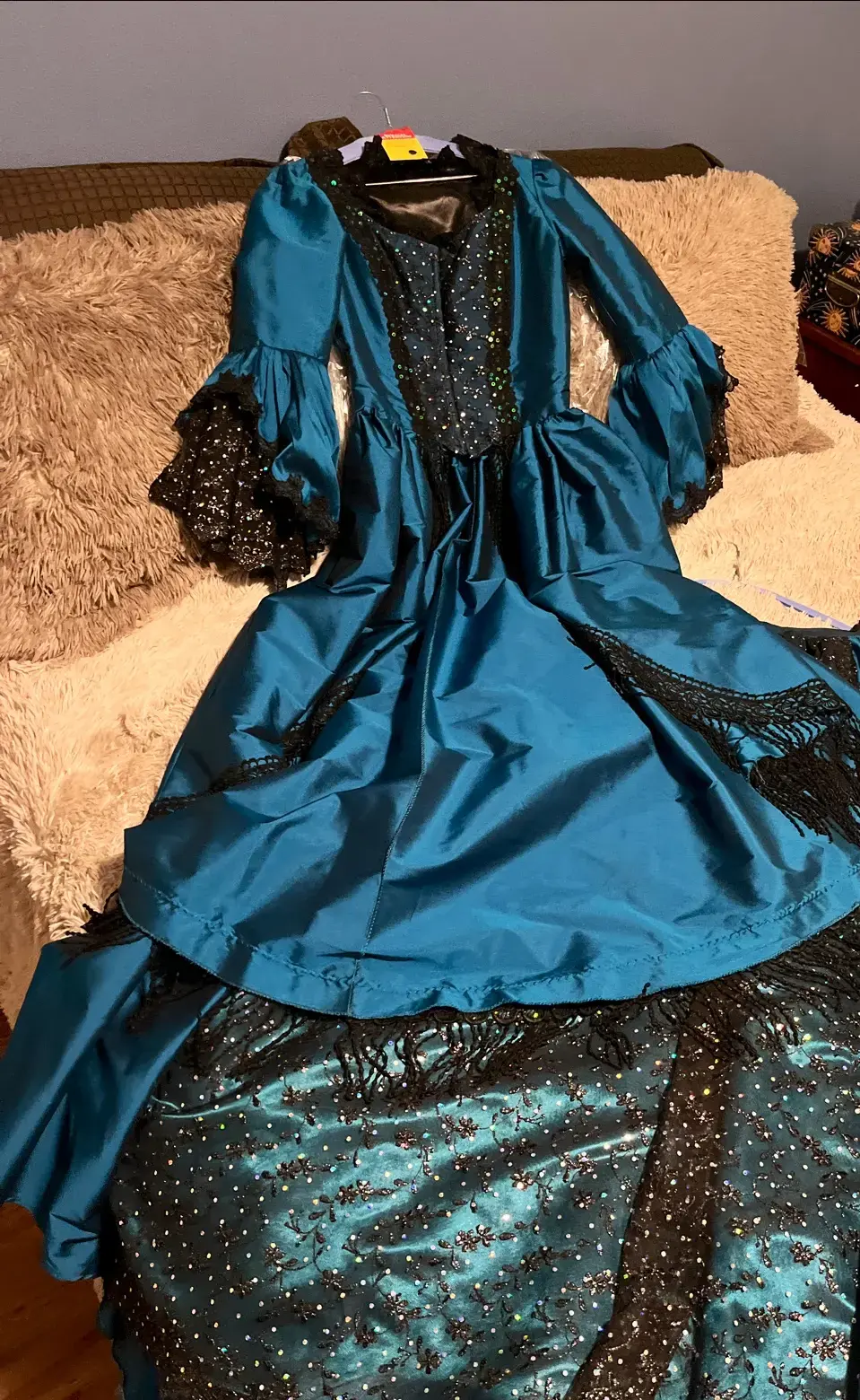 Comet Cleaners - Image 3