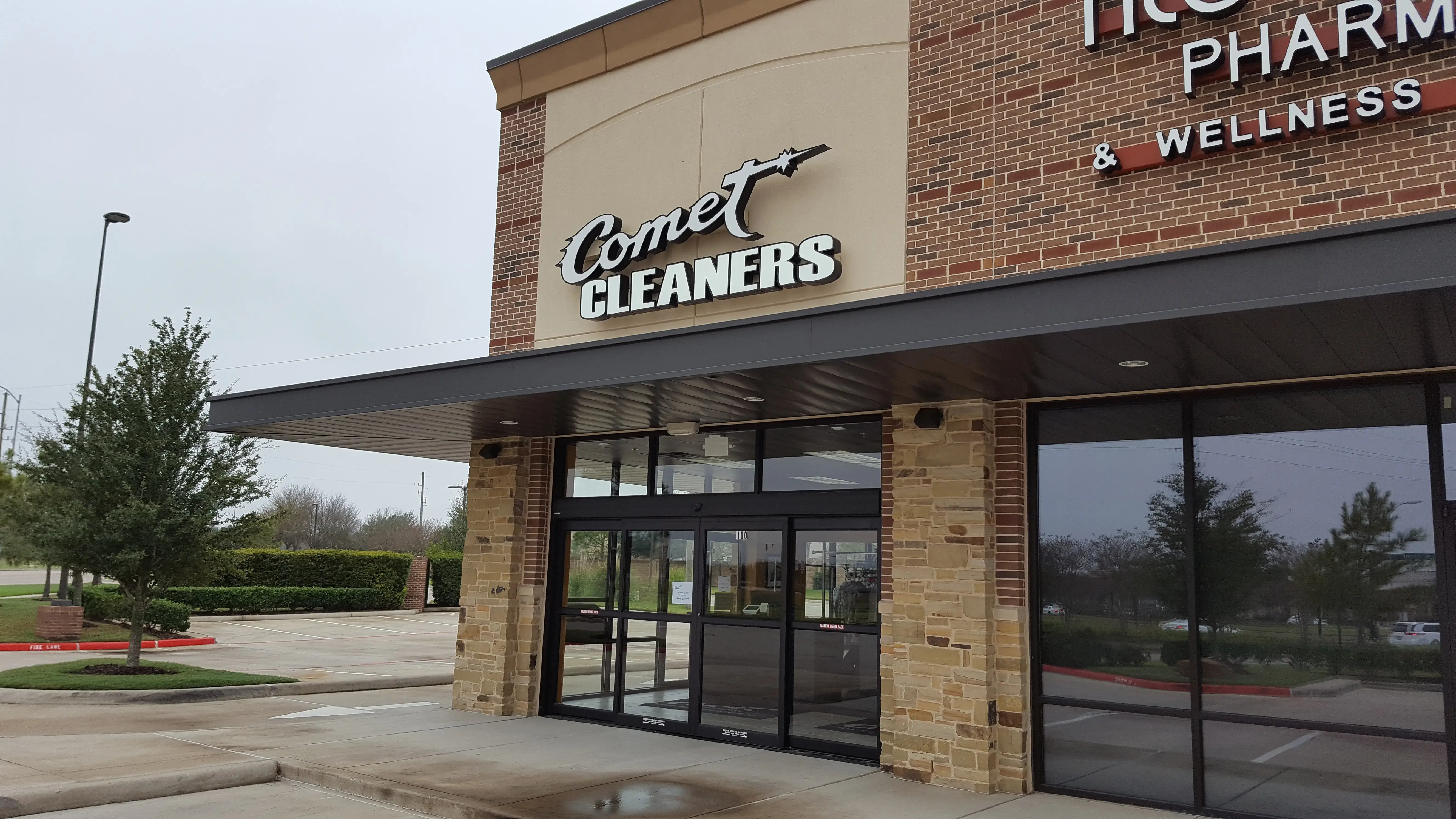 Comet Cleaners thumbnail 1