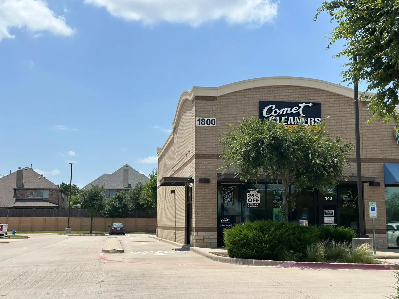 Comet Cleaners & Laundry - Image 3