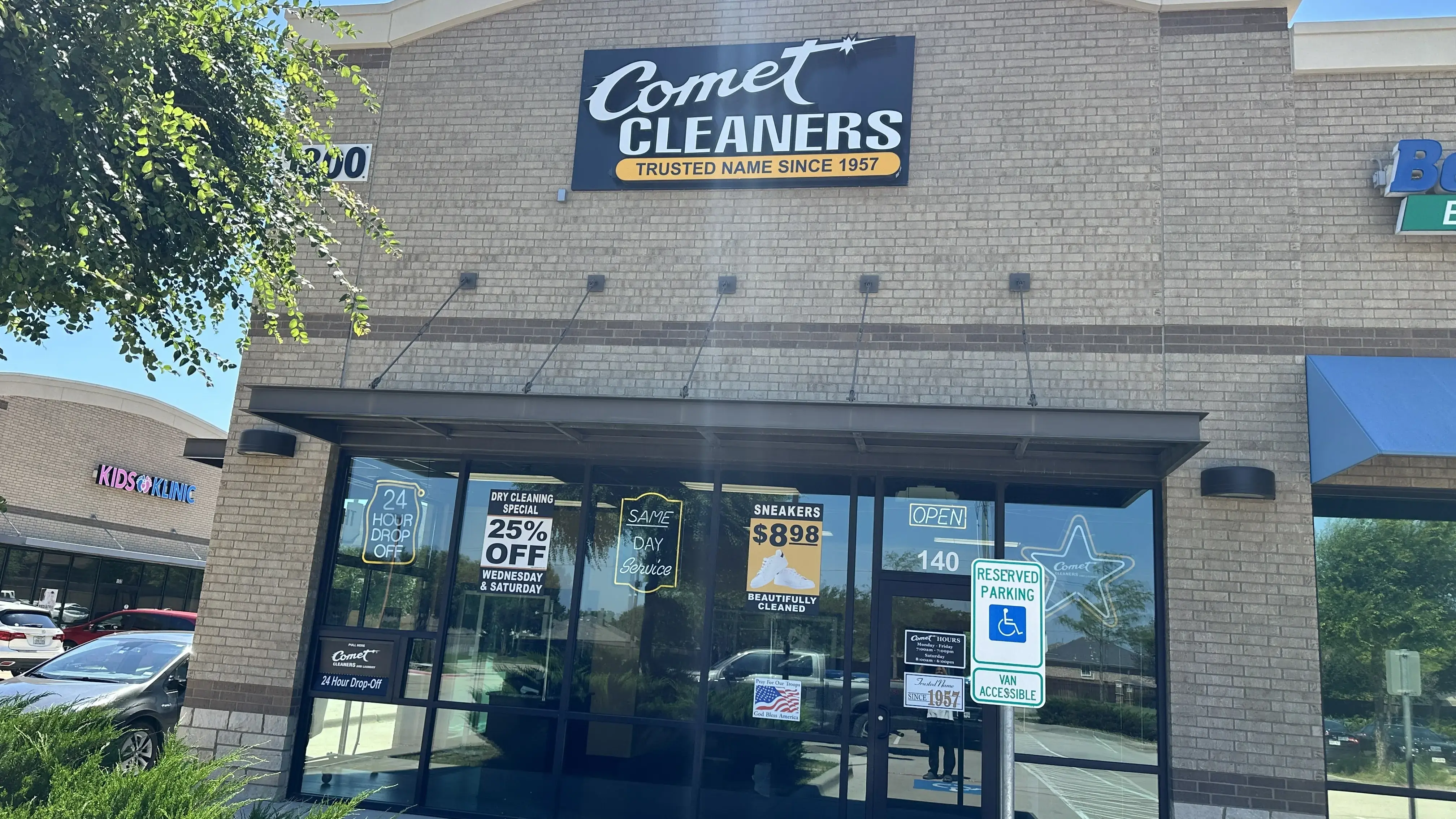 Comet Cleaners & Laundry location