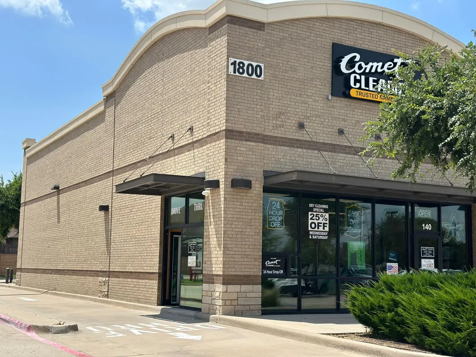 Comet Cleaners & Laundry - Image 7