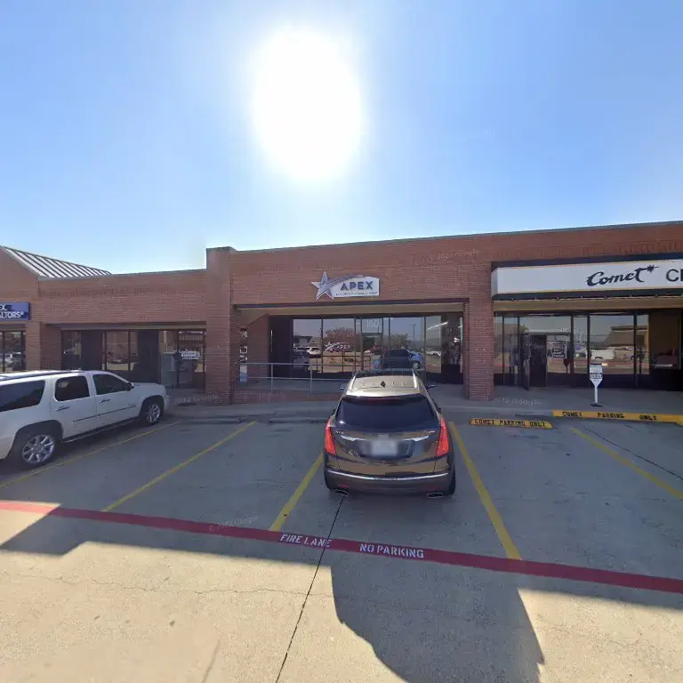 Comet Cleaners - Image 6