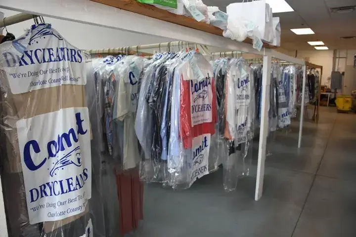 Comet Dry Cleaners thumbnail 2