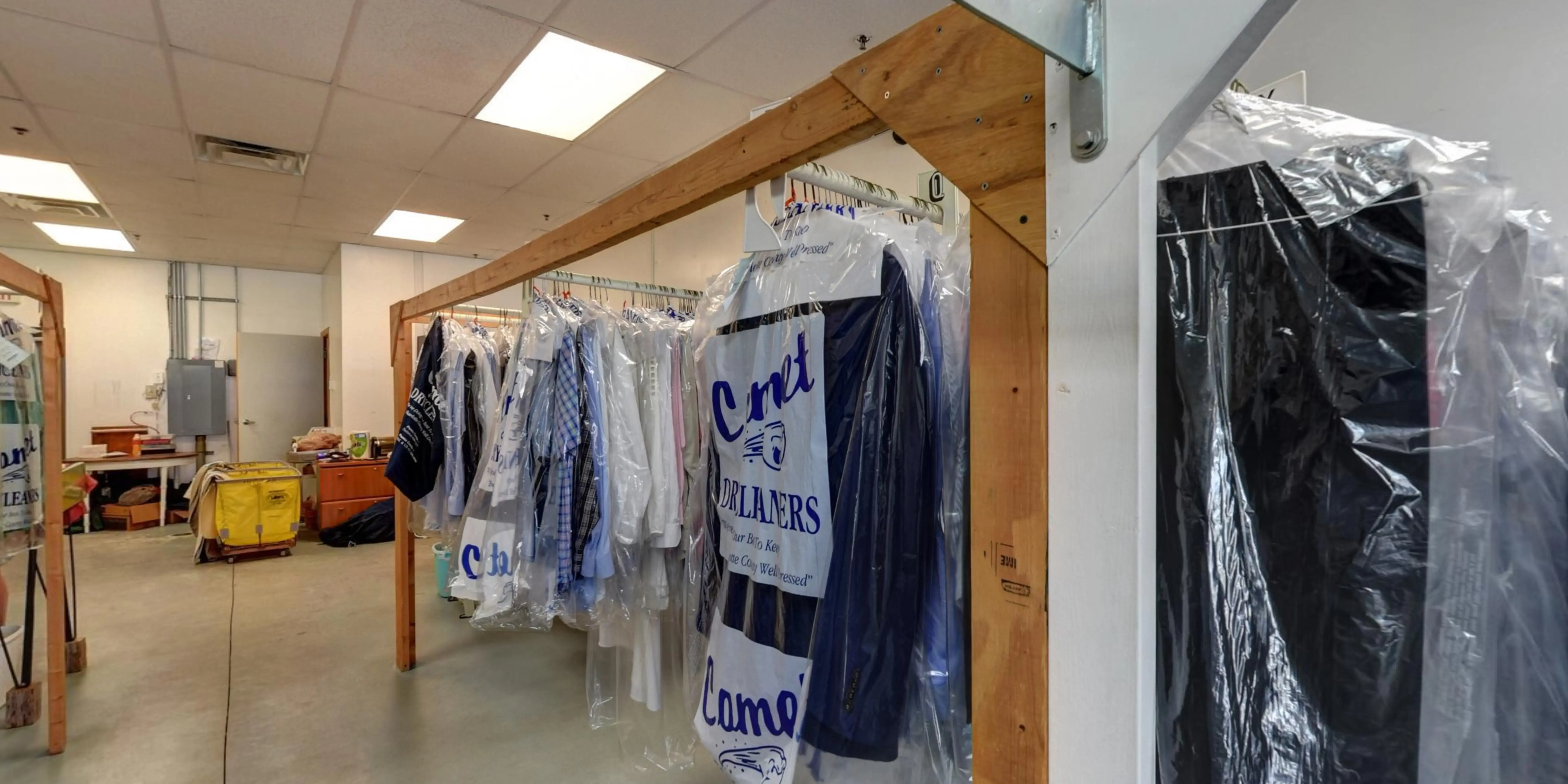 Comet Dry Cleaners - Image 12